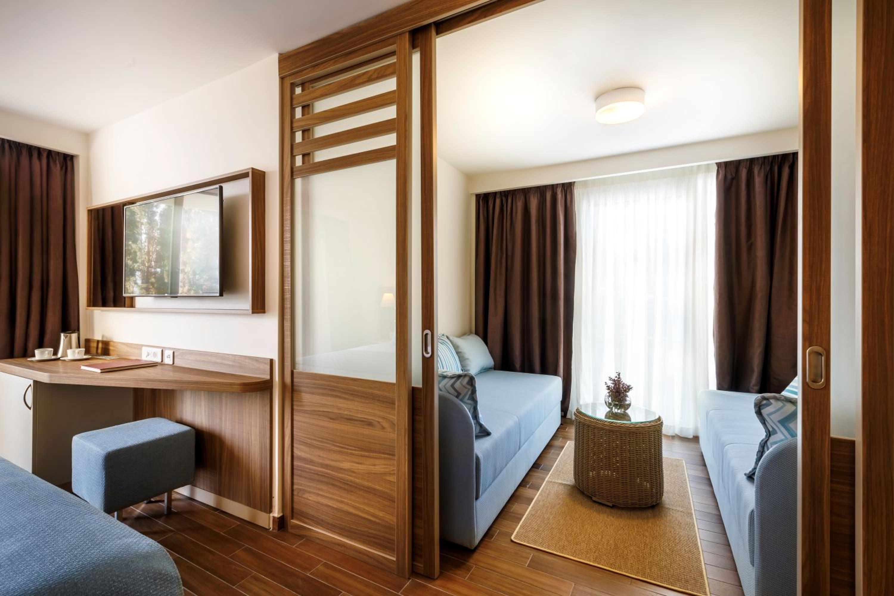 Room for 2+2  photo 2
