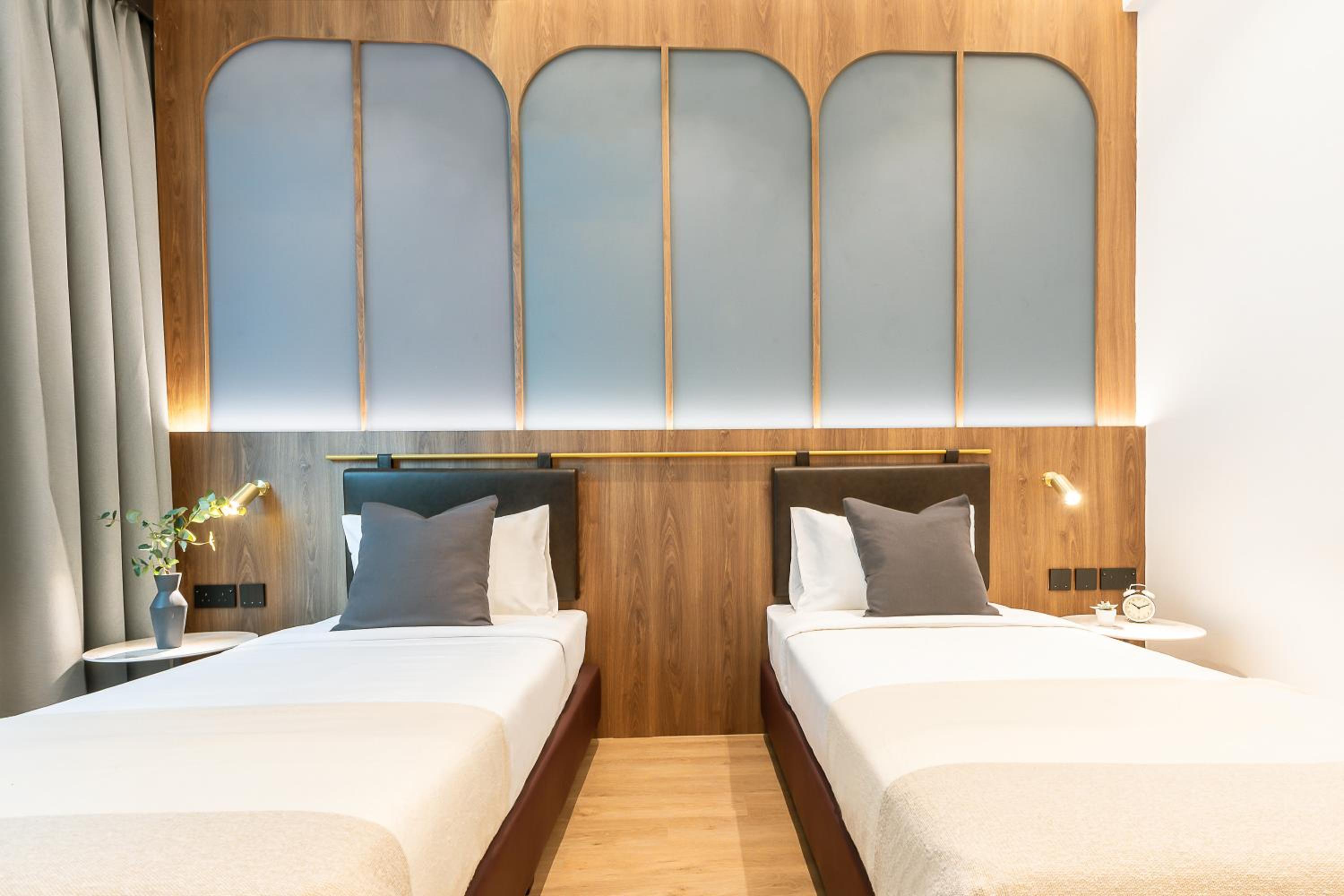 Deluxe Twin Room photo 2