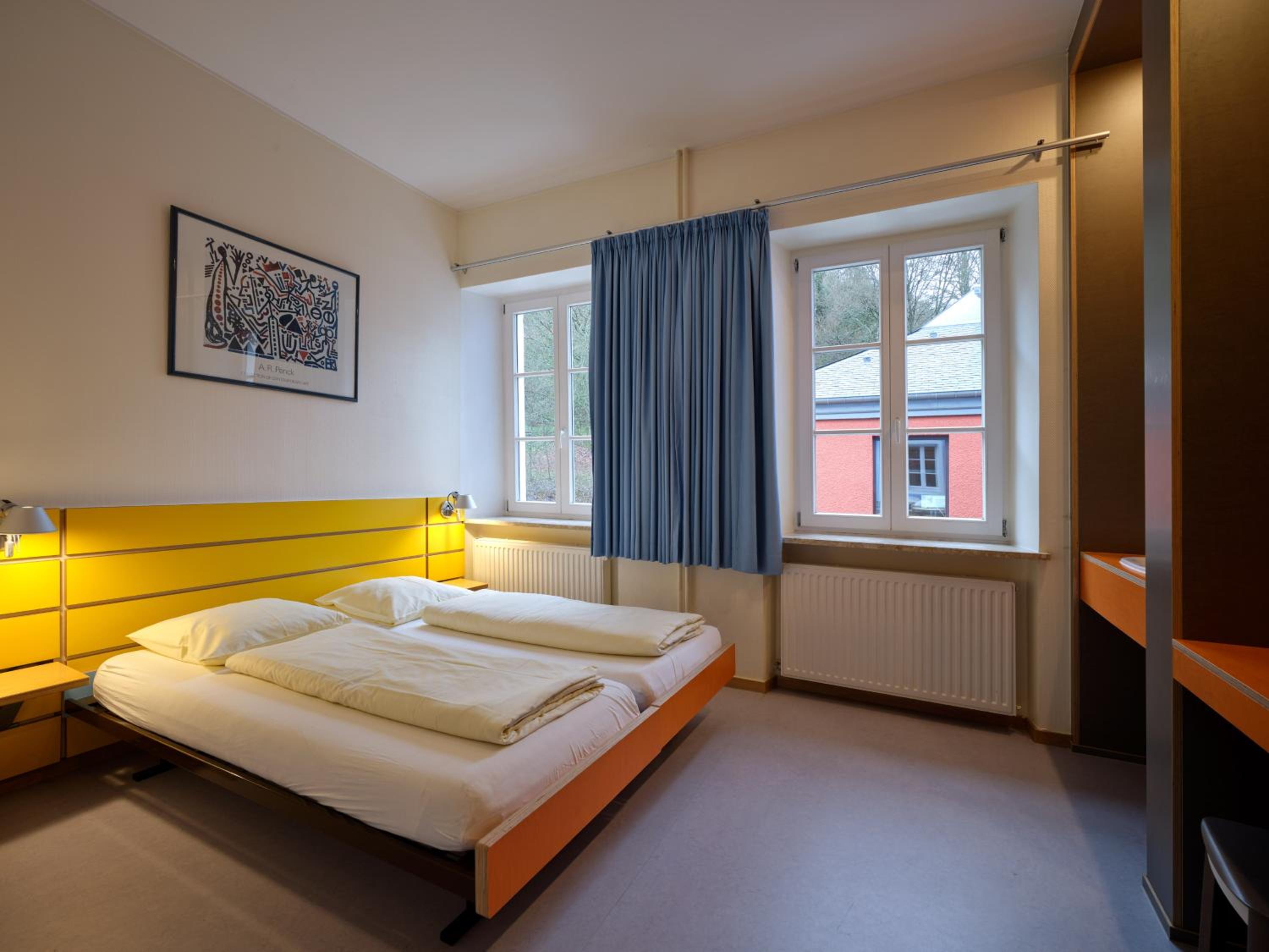 Double or Twin Room with Shared Bathroom photo 1