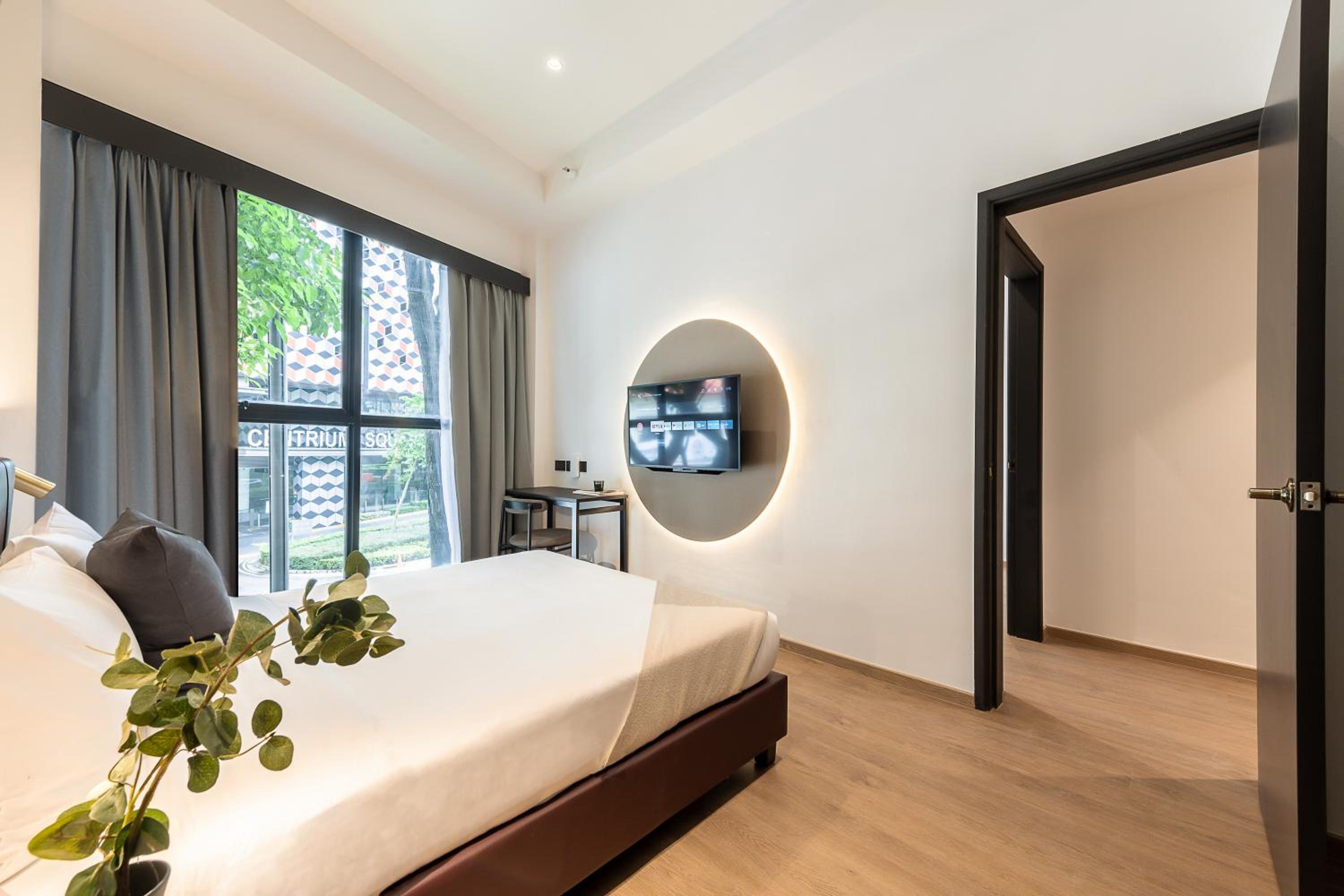 Two-Bedroom Deluxe photo 2
