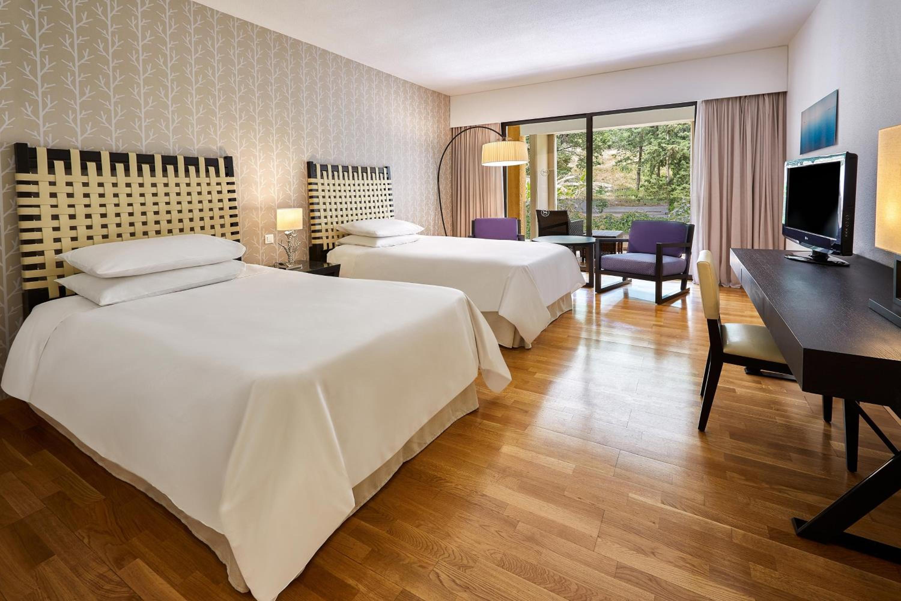 Classic Room, Guest room, 2 Twin/Single Bed(s), Garden view