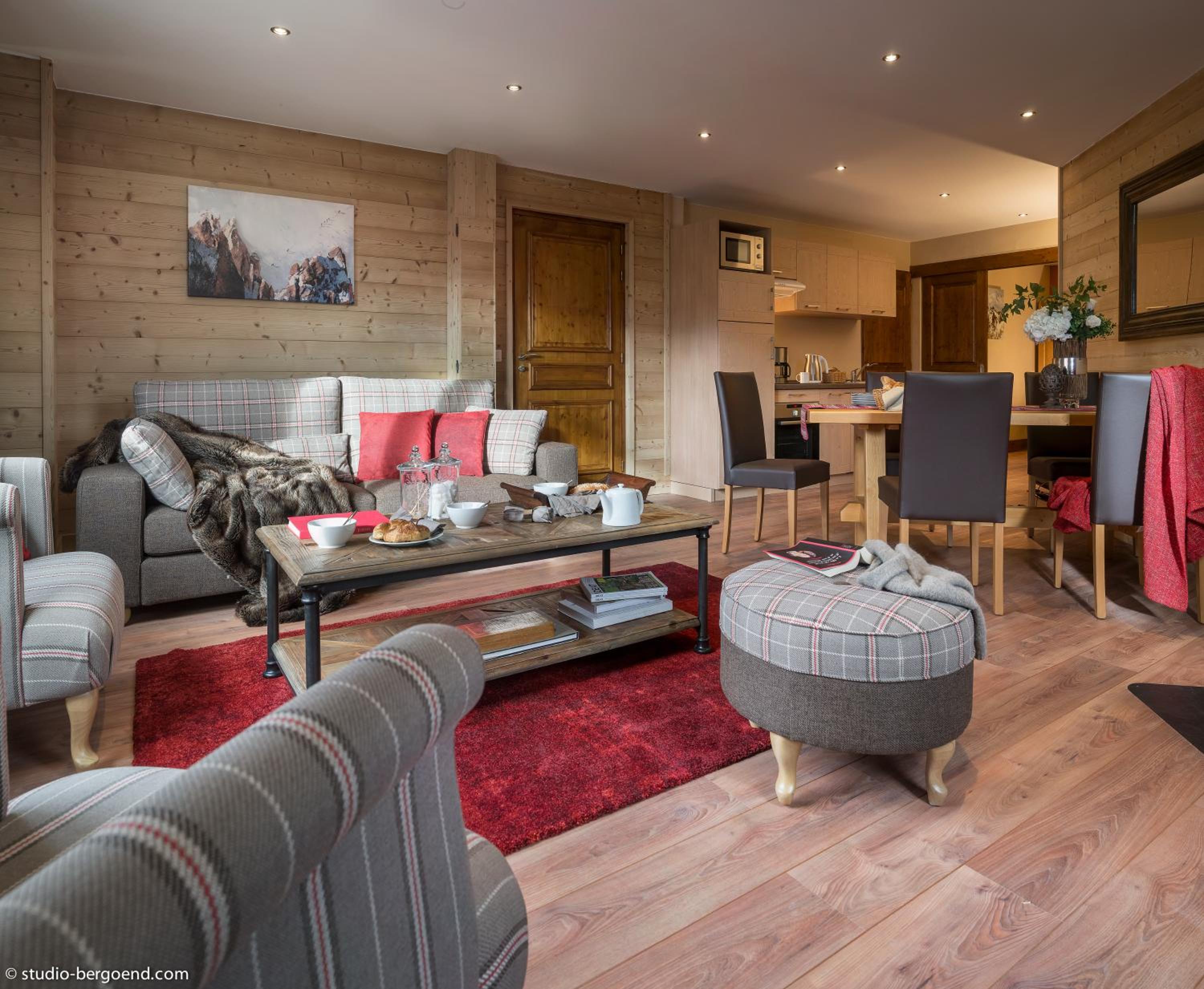 Superior Apartment