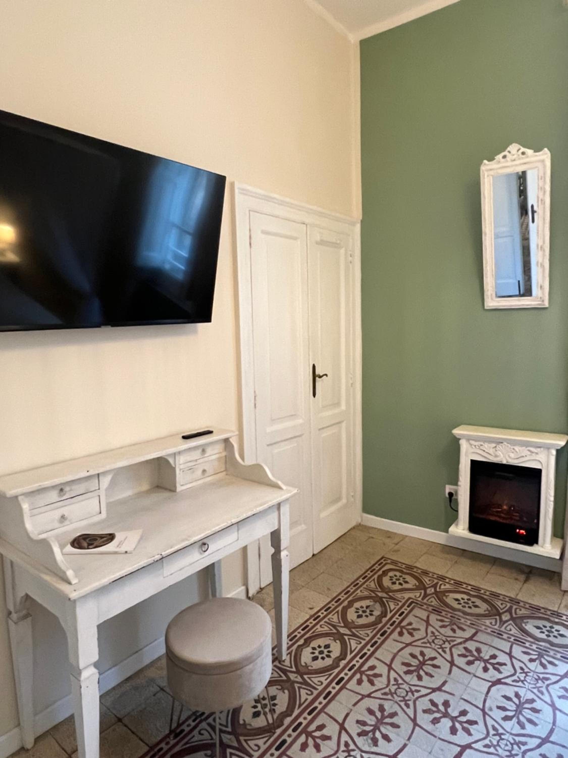 Double Room with Spa Bath