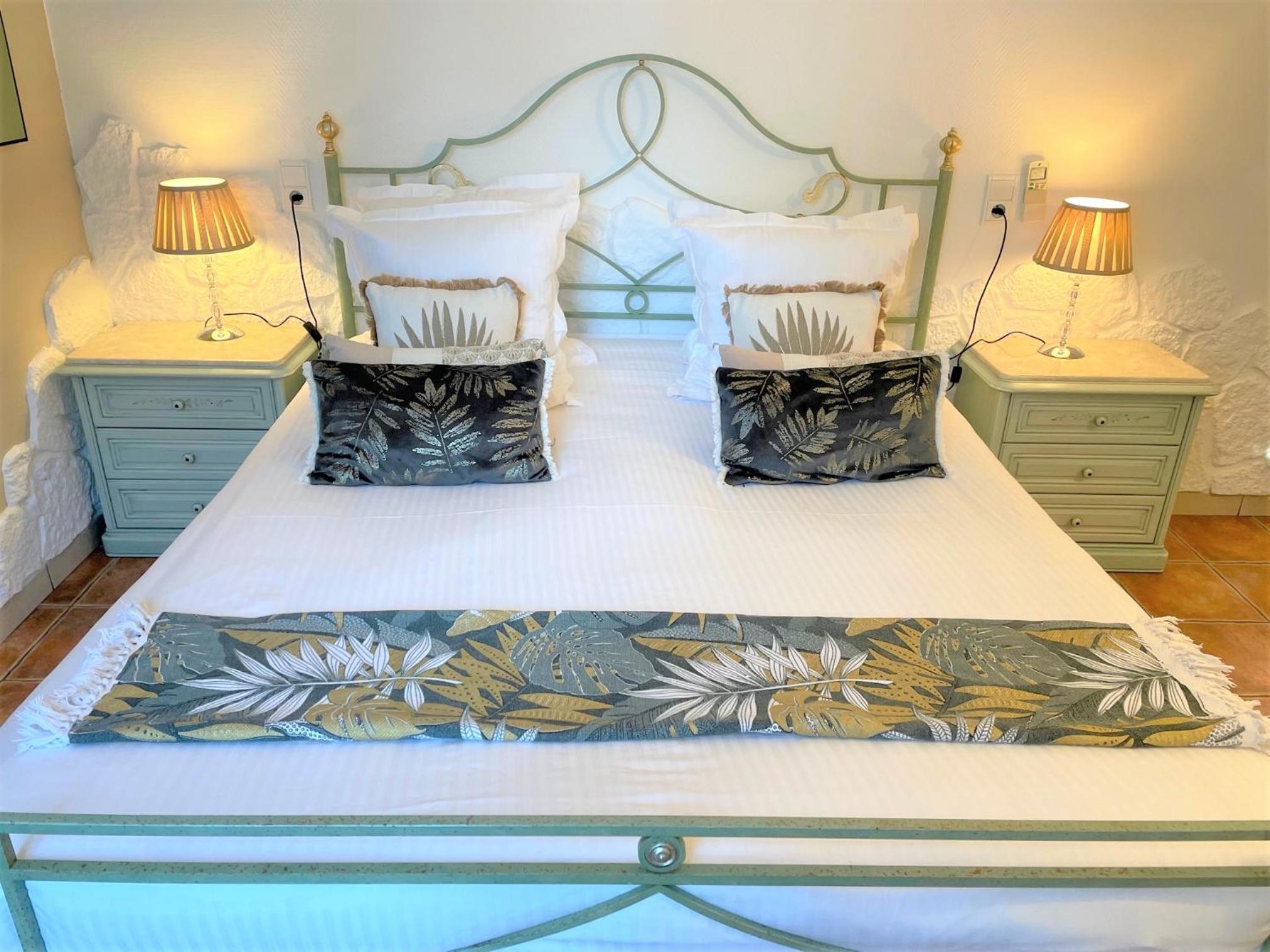 Superior Double Room With Terrace or Balcony - Photo 4