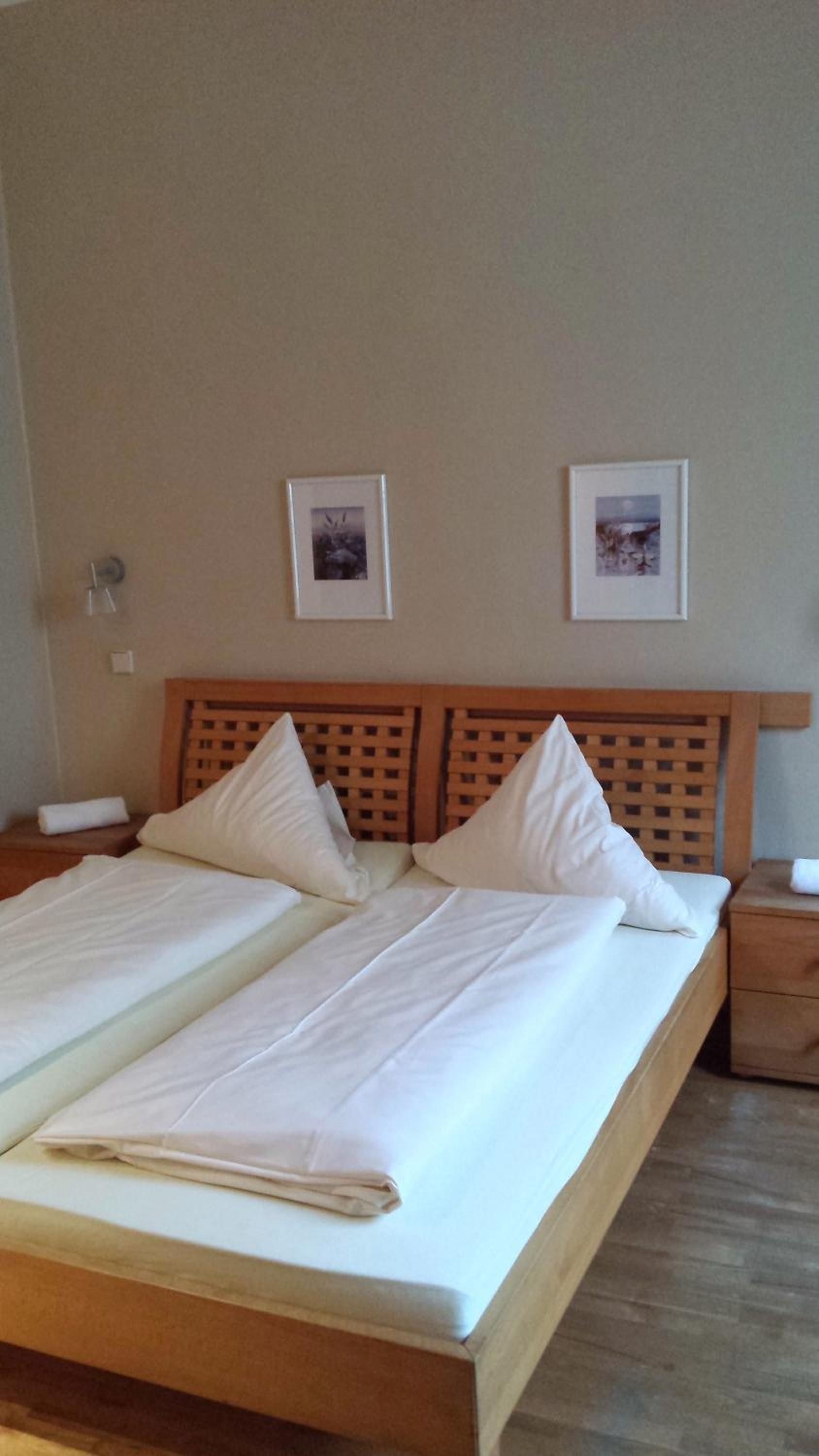 Double Room - Photo 4