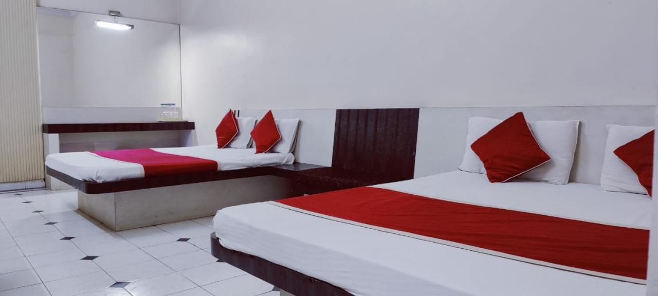 Triple Room with Balcony - Photo 5