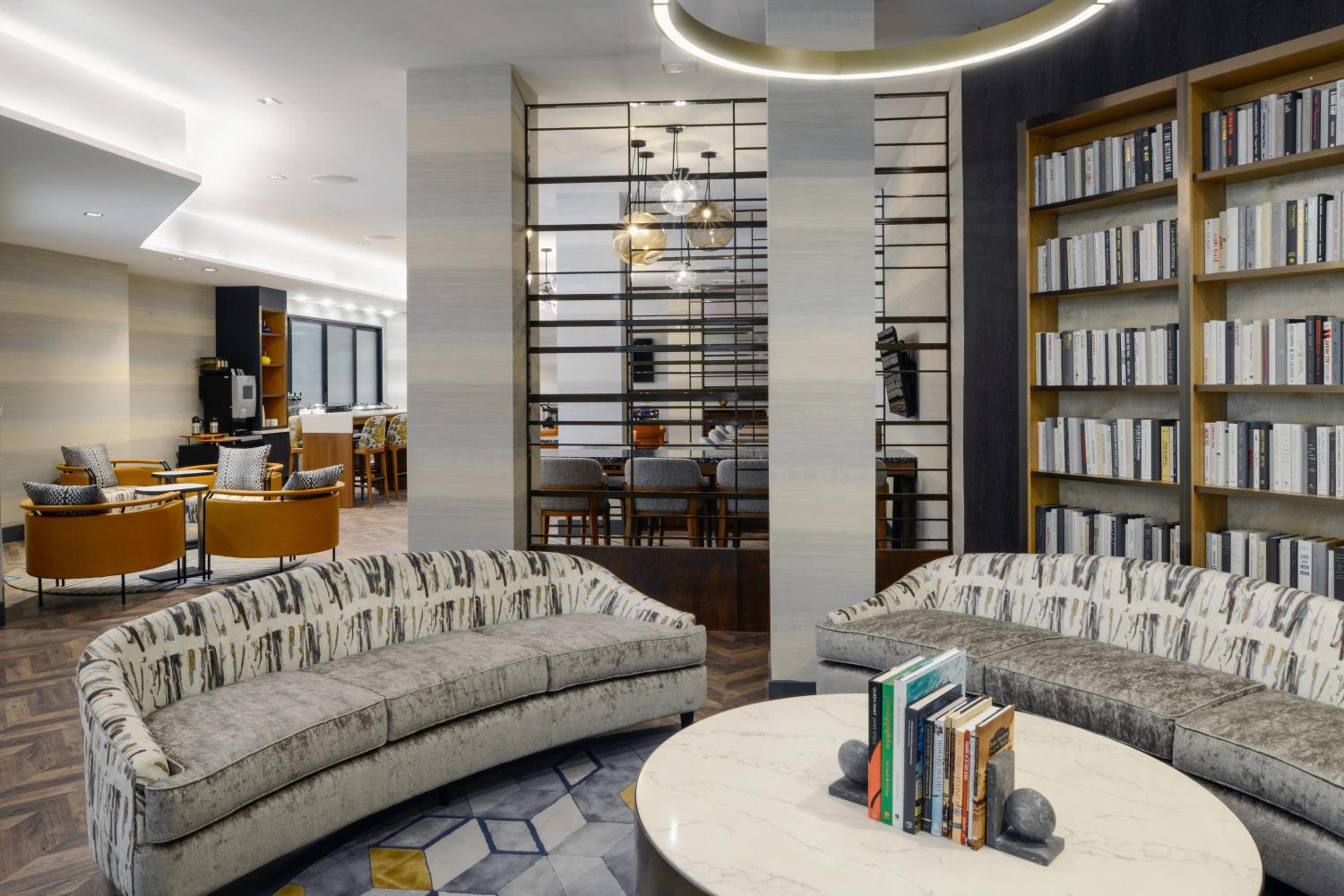 Guest Room - Club Lounge Access/Hearing Accessible photo 3
