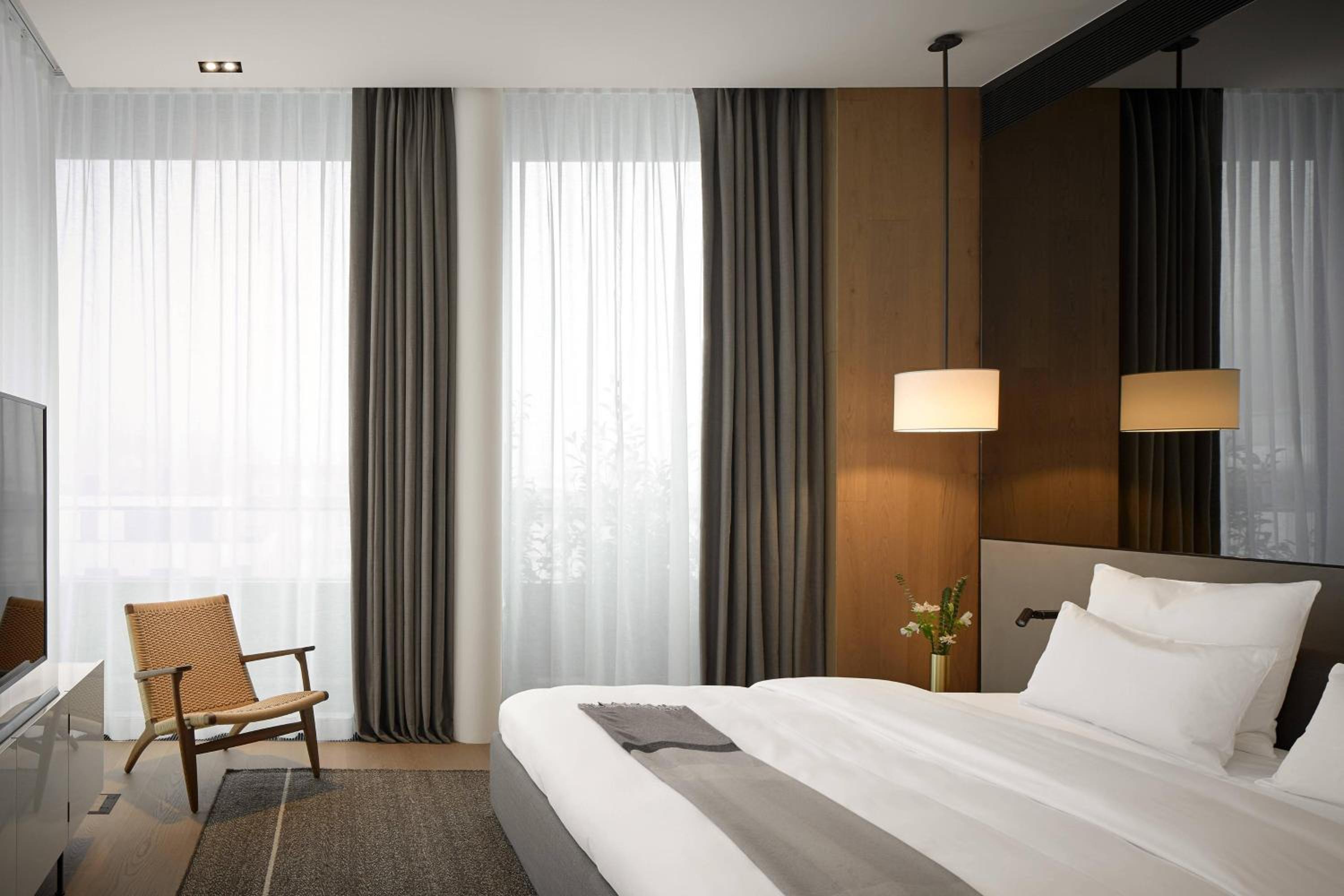 Master Suite, 1 Schlafzimmer Suite, 1 King Zimmer, Eckzimmer, Balkon photo