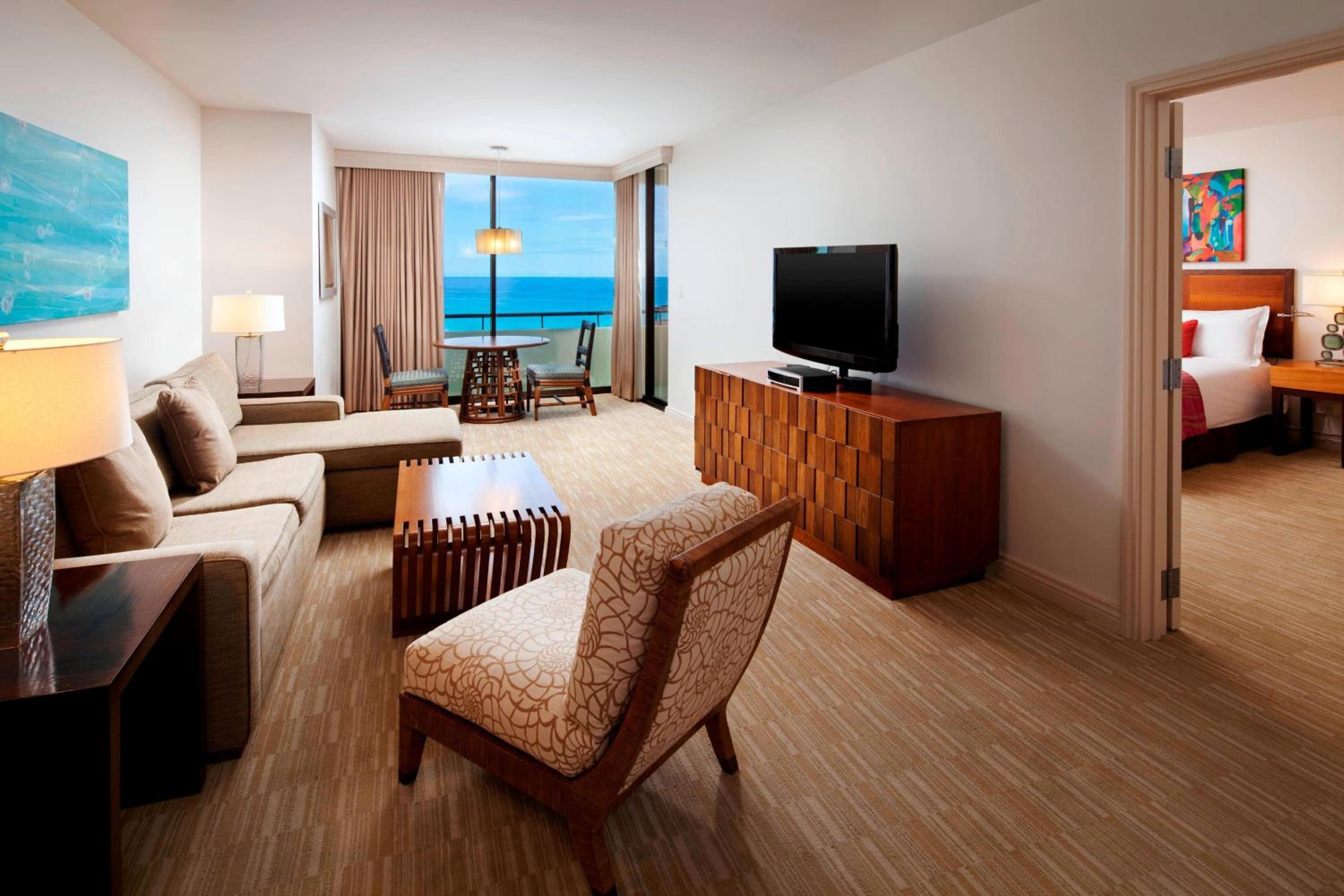 Tower Ocean Suite with One King or Two Double Beds and Roll-In Shower - Mobility and Hearing Accessible