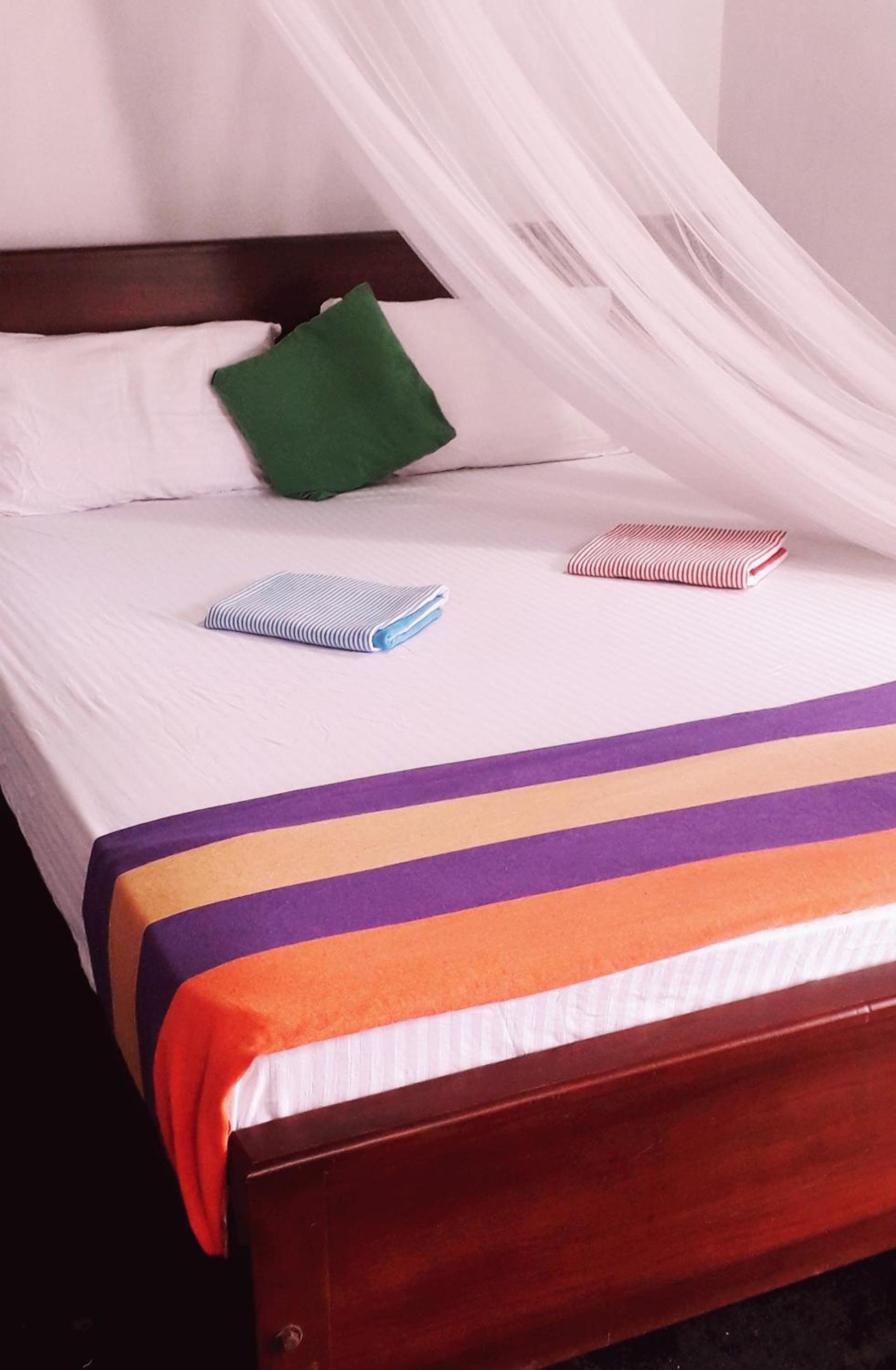 Deluxe Double Room with Side Sea View photo 3