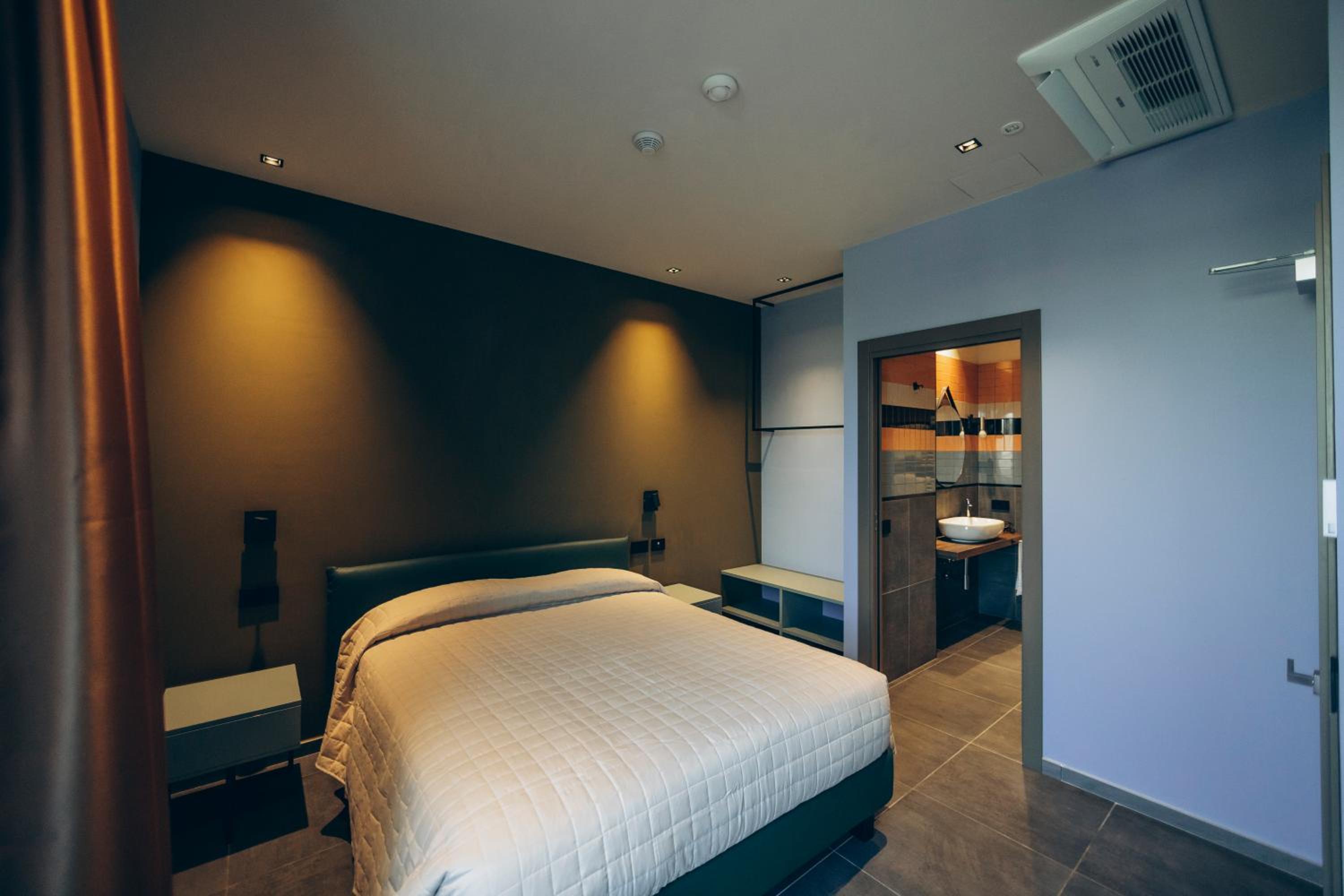 Double Room with Balcony photo 1