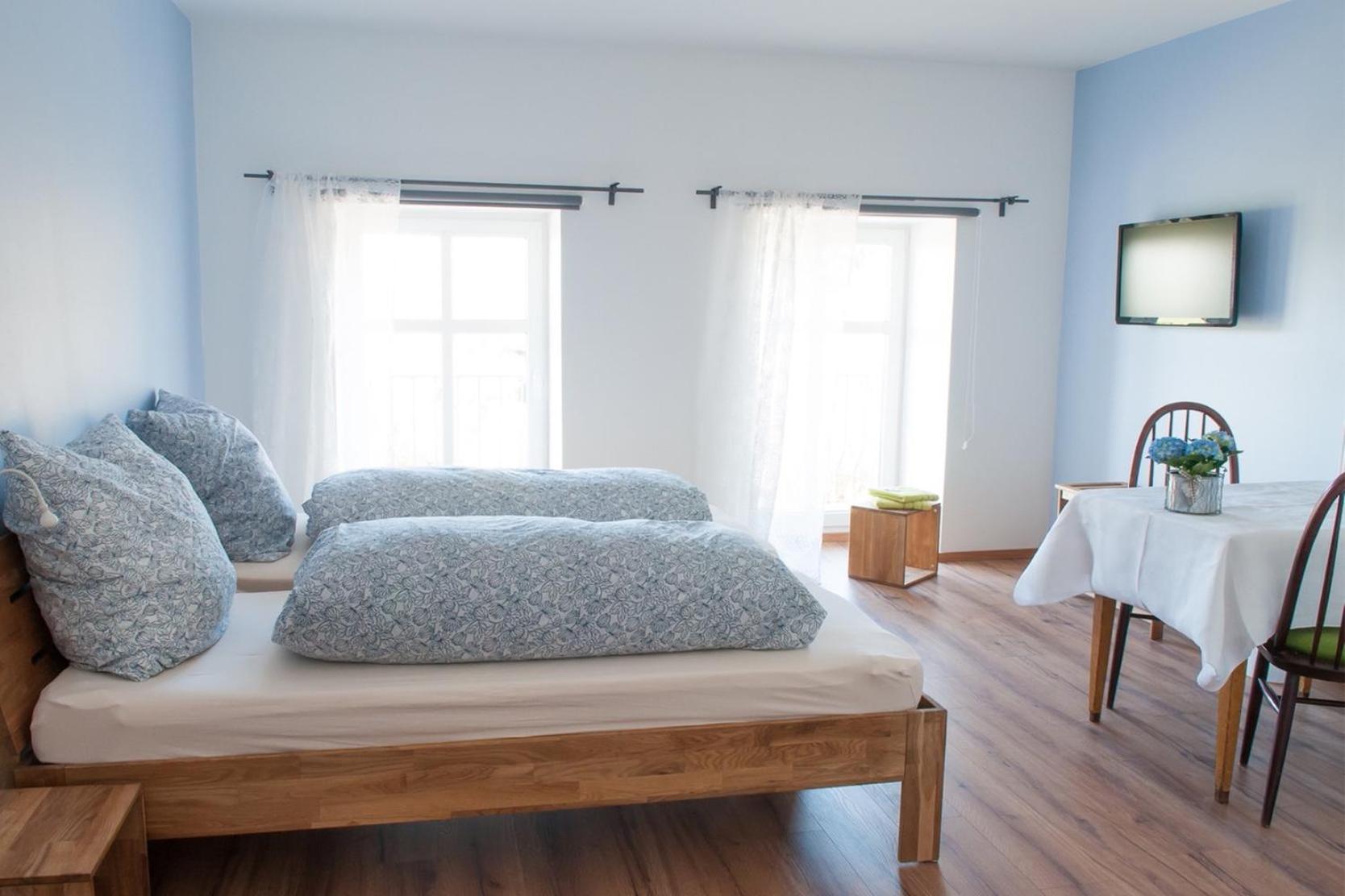 Double Room with Private Bathroom photo 1