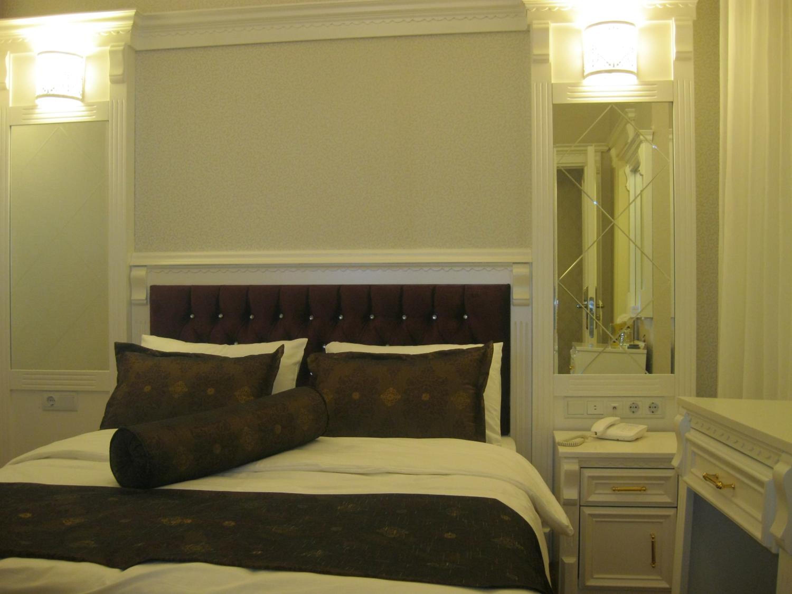 Budget Double Room photo 1