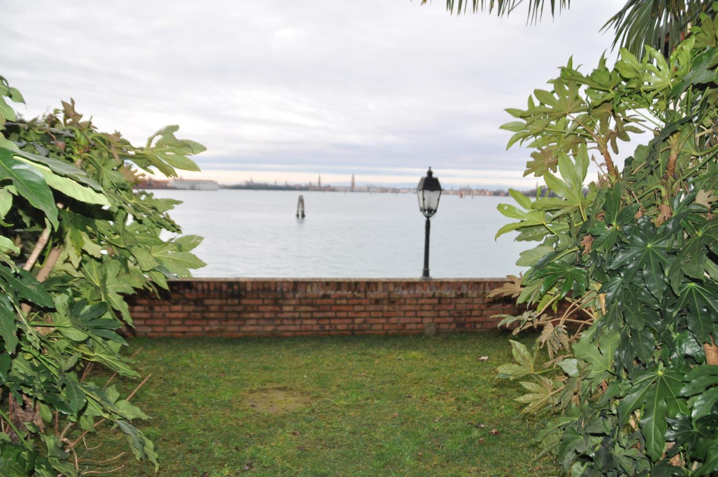 Suite with Lagoon View - Photo 6