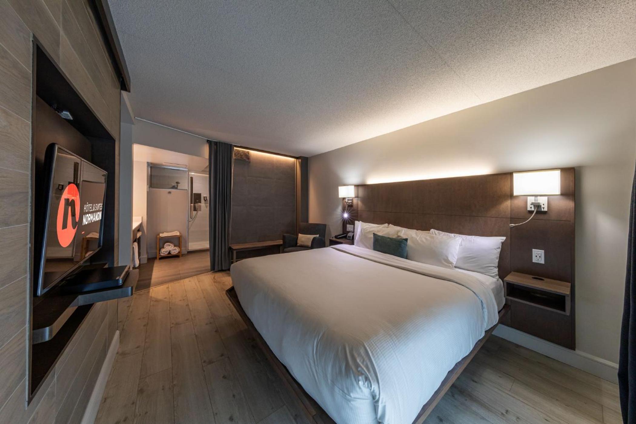 Studio Suite with King Bed - Double