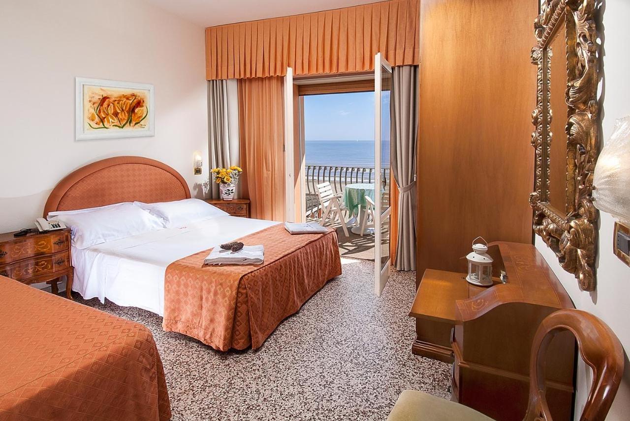 Economy Quadruple Room