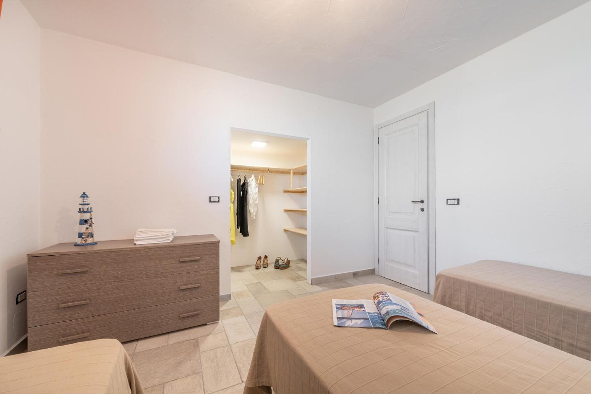 Apartment with Terrace photo 3
