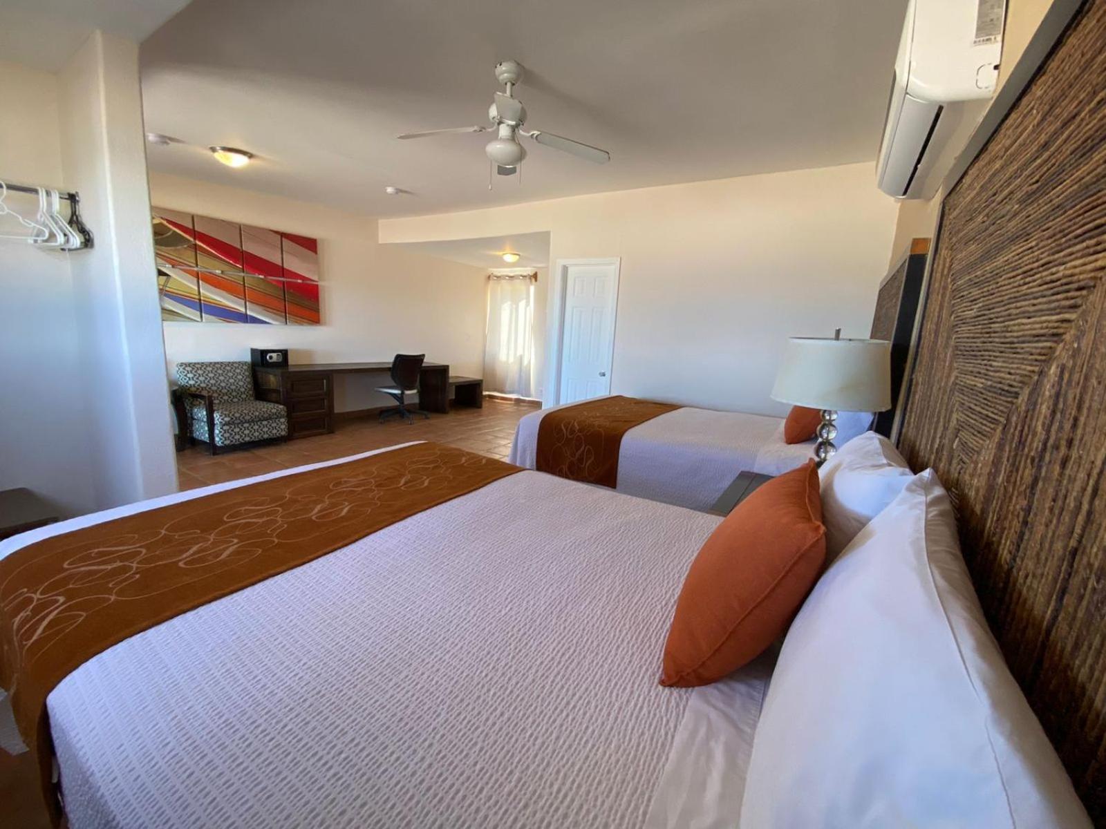 Deluxe Twin Room with Sea View