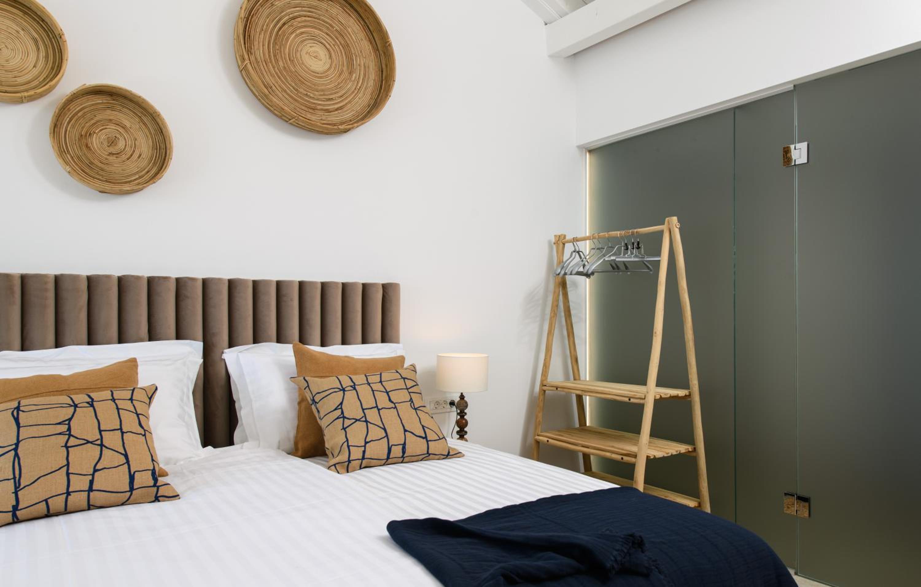 Deluxe Double Room with Balcony and Sea View photo 3