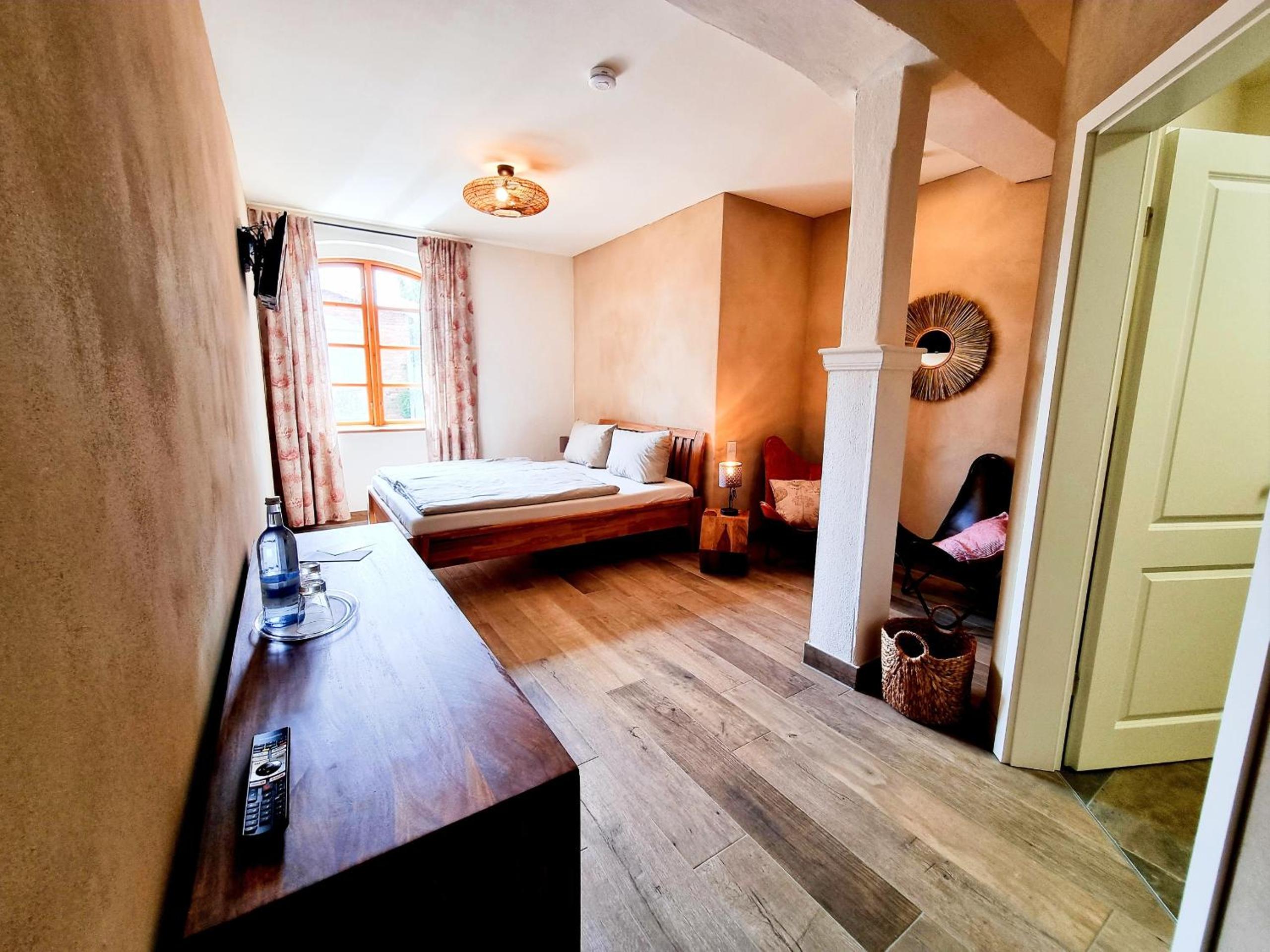 Deluxe Queen Room photo 1
