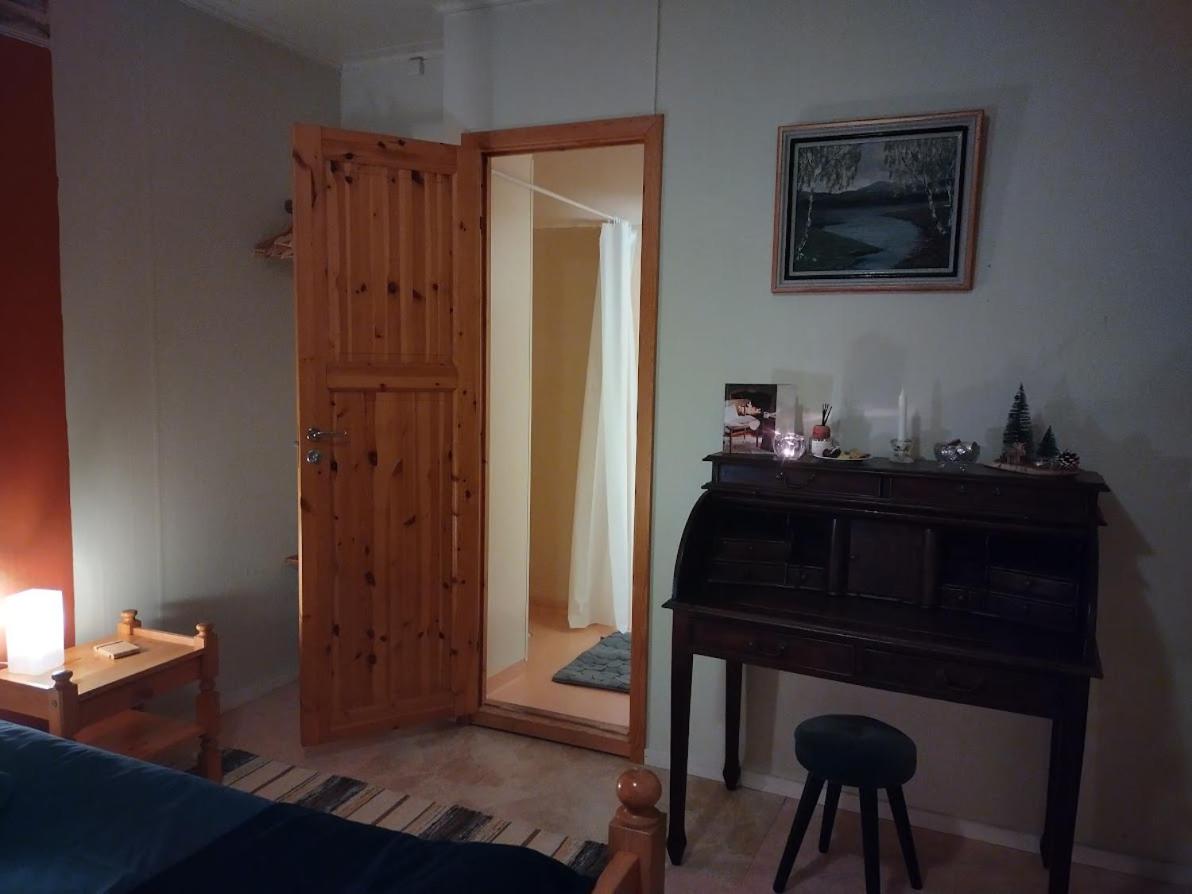 Double Room with Private Bathroom photo 1