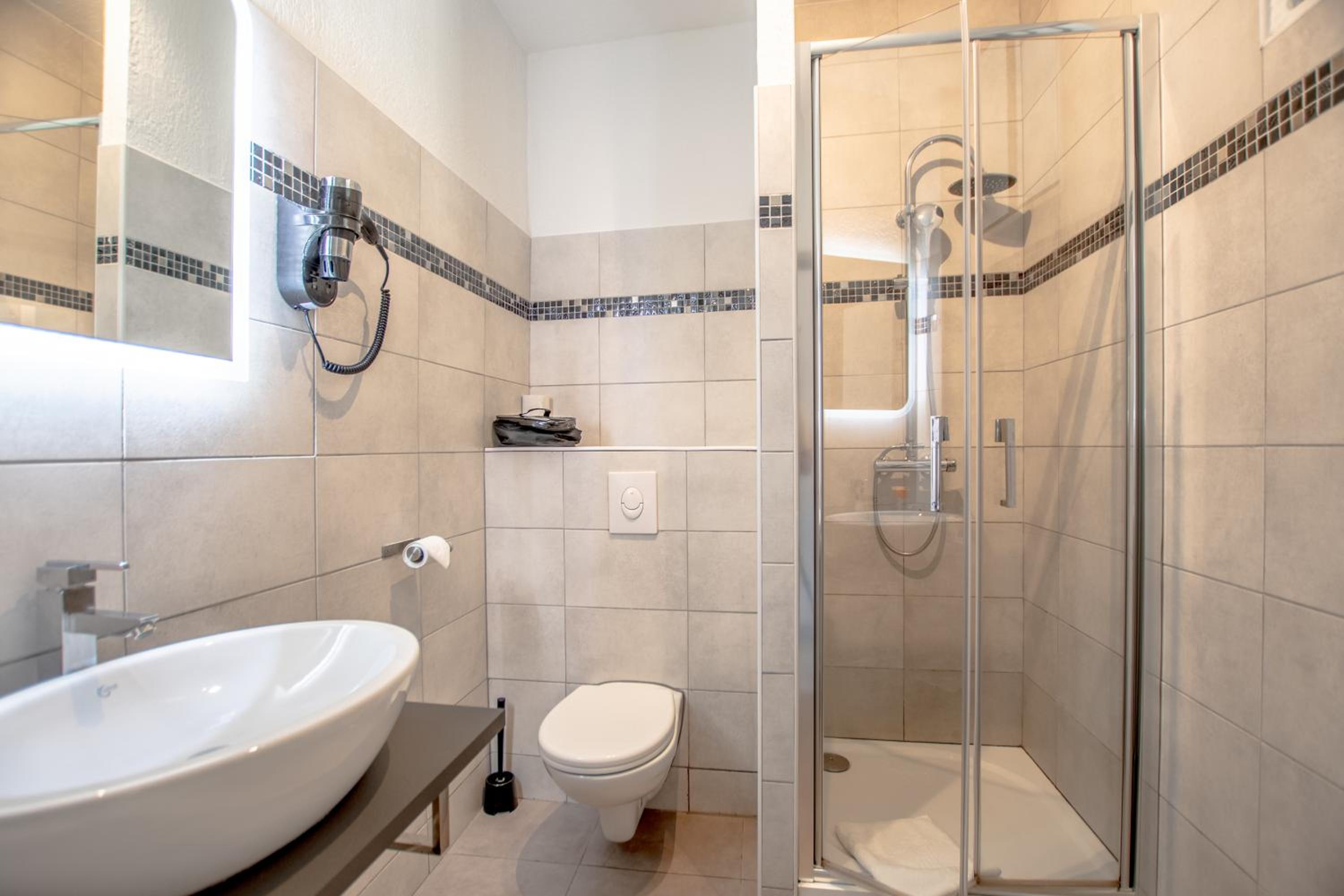 Superior Double or Twin Room photo 3