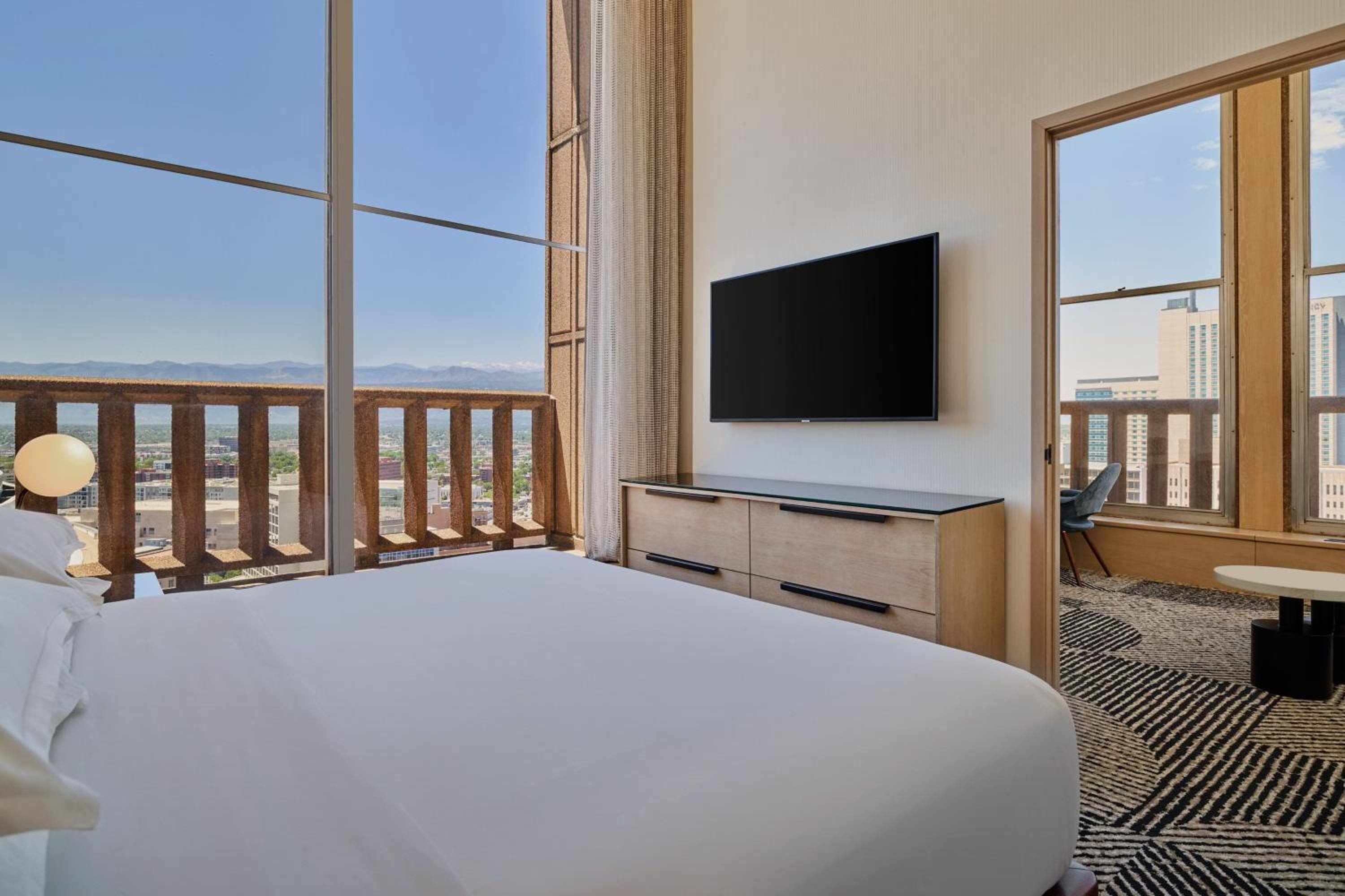 Luxury One-Bedroom King Suite with City View