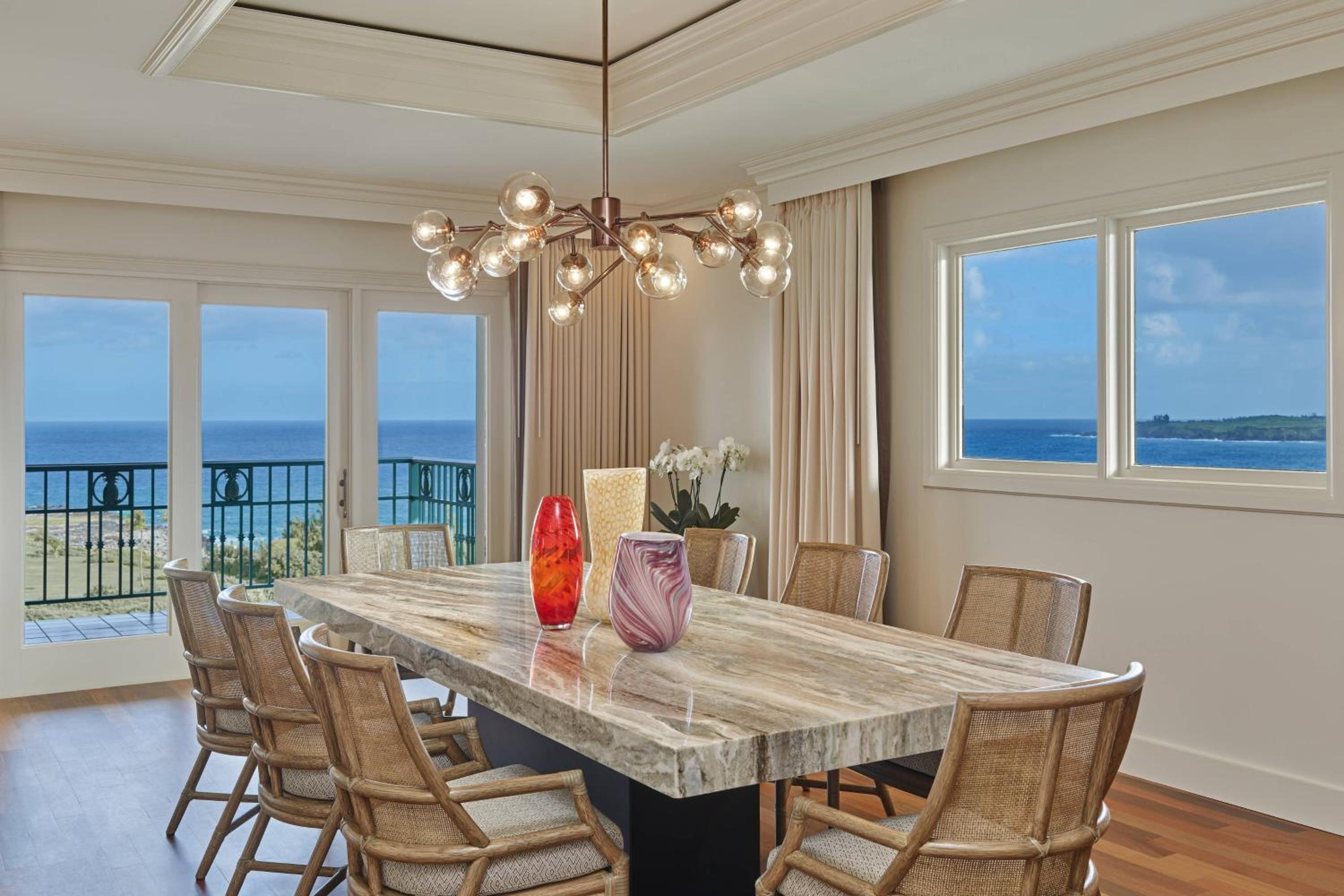 Ritz-carlton Suite, Club Lounge Access, 1 King, Oceanfront