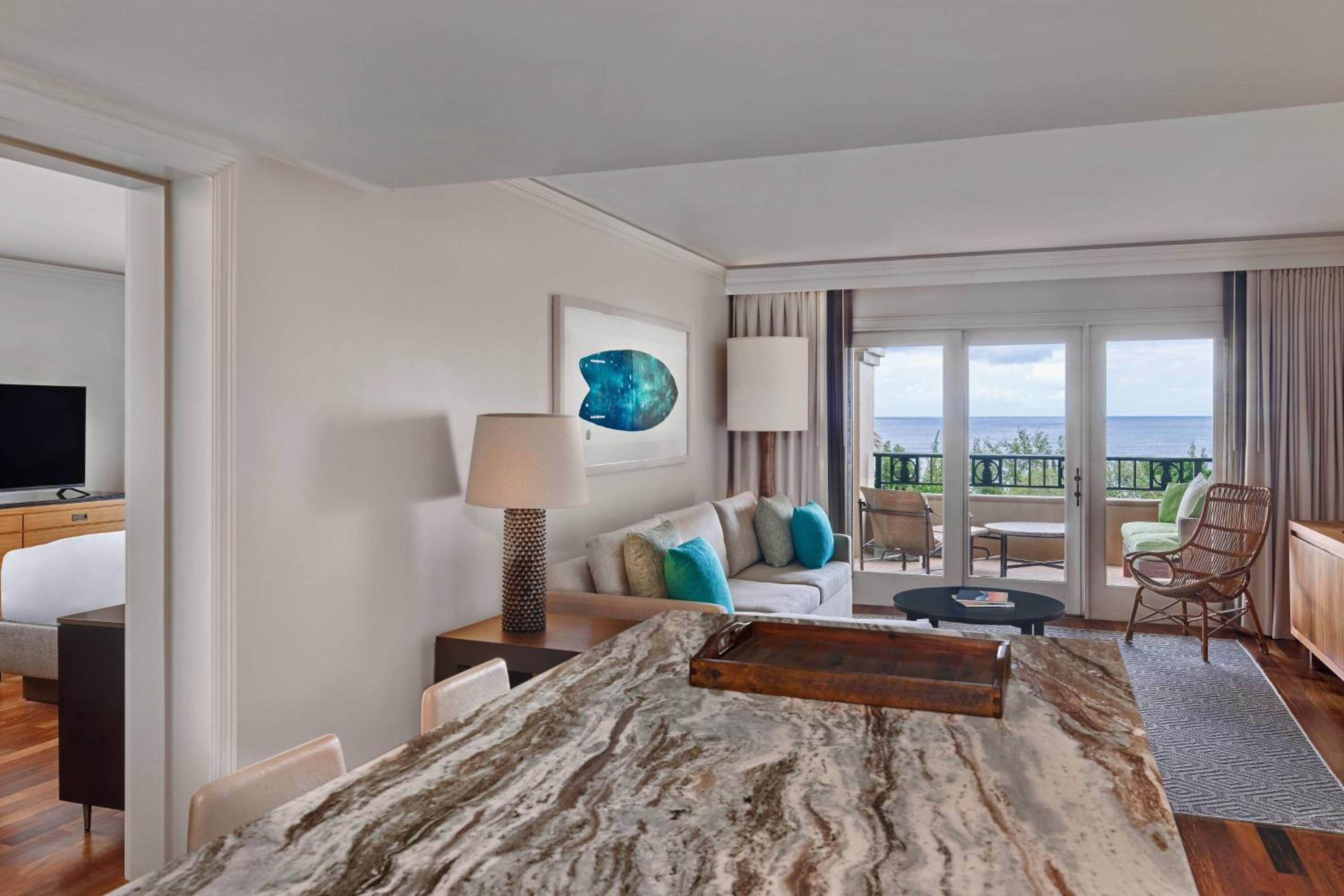 Residential Two-Bedroom Suite Ocean Front thumbnail 6