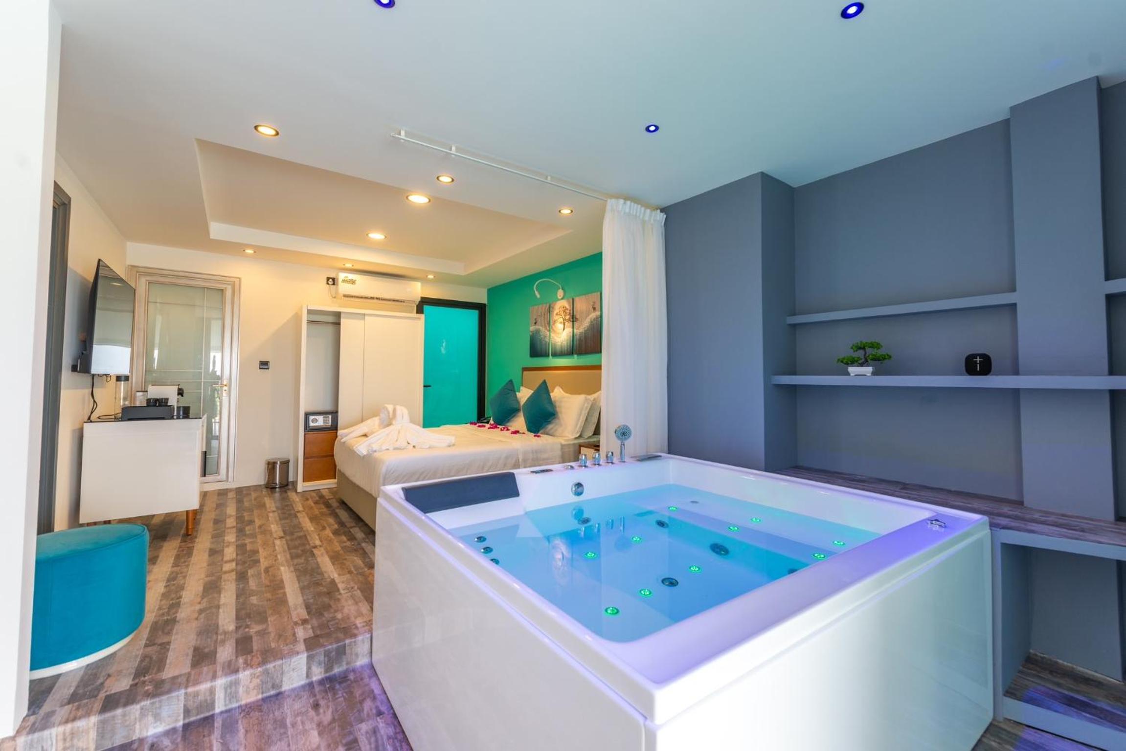 Family Suite - Photo 1