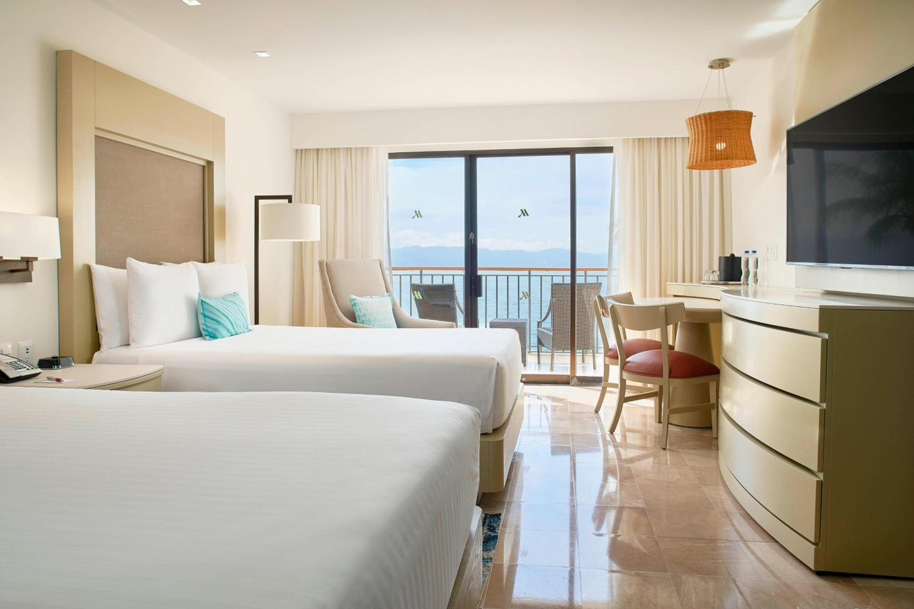 Ocean Front View, Guest room, 2 Double - Photo 1
