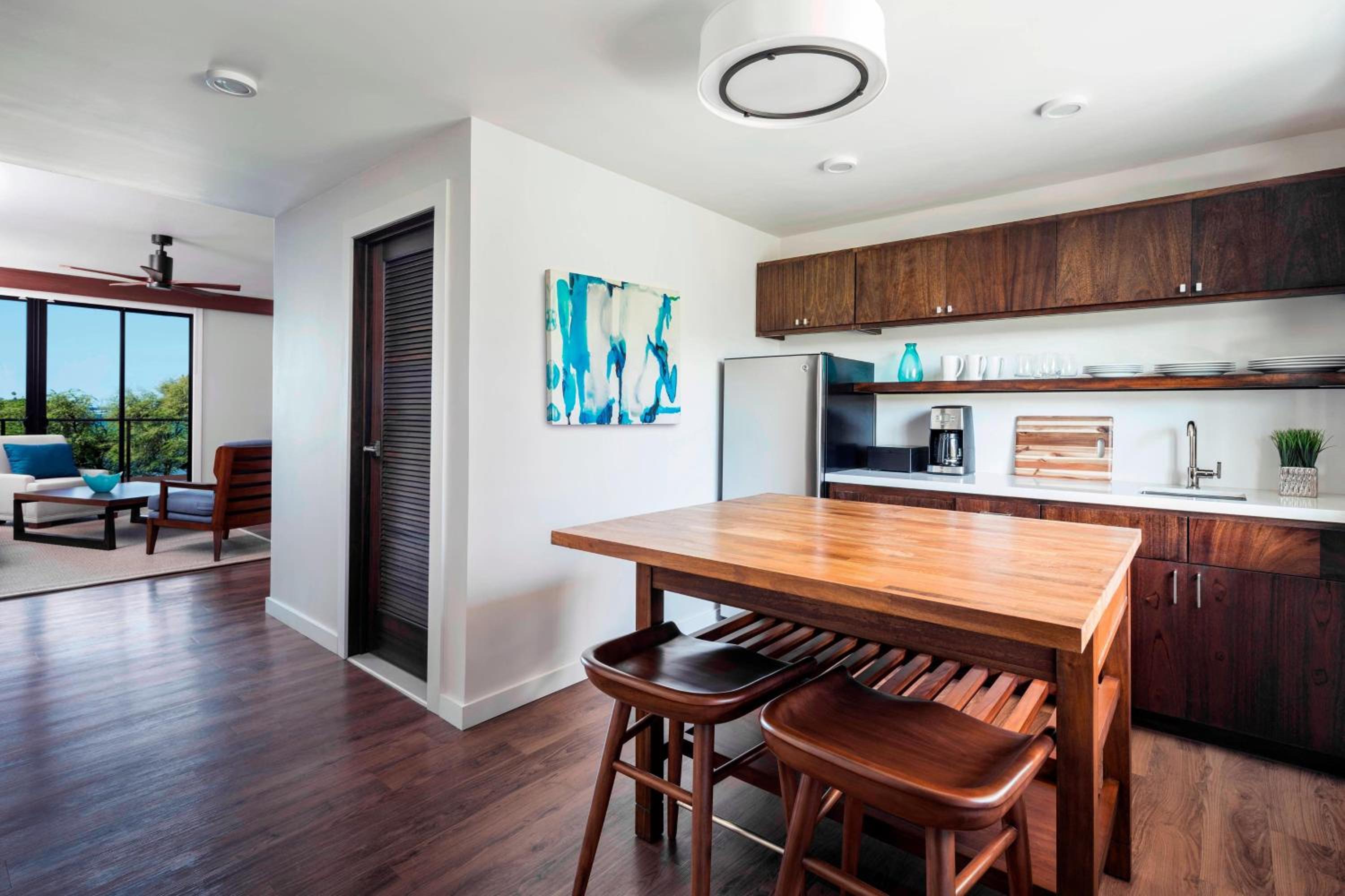 Na Hale Oceanfront One Bedroom Suite with Balcony