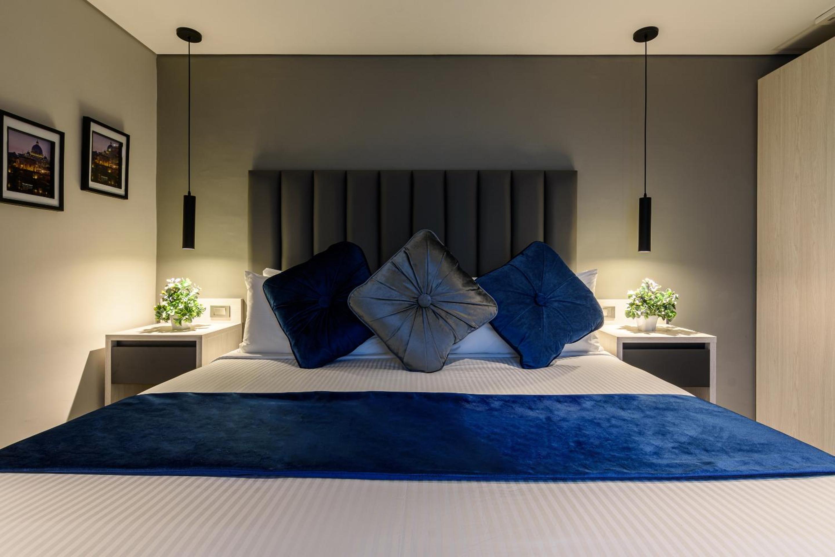 King Room with City View