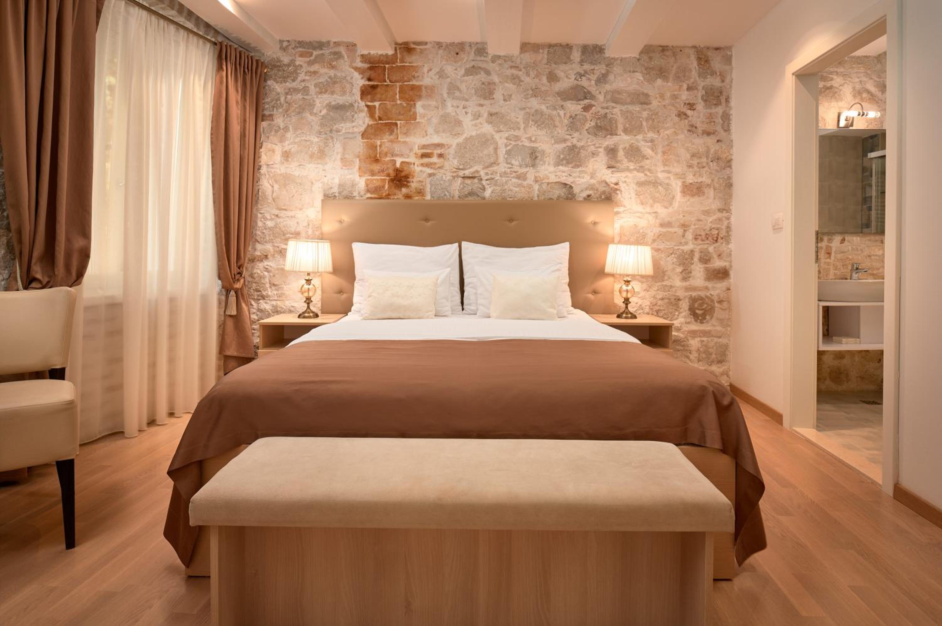 Superior Double or Twin Room photo 1