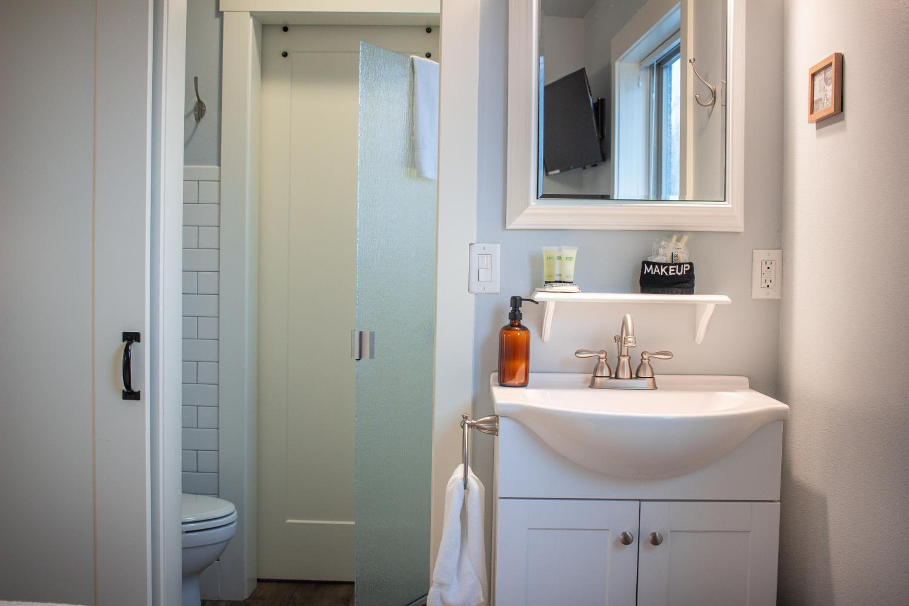 One-Bedroom Suite photo 3