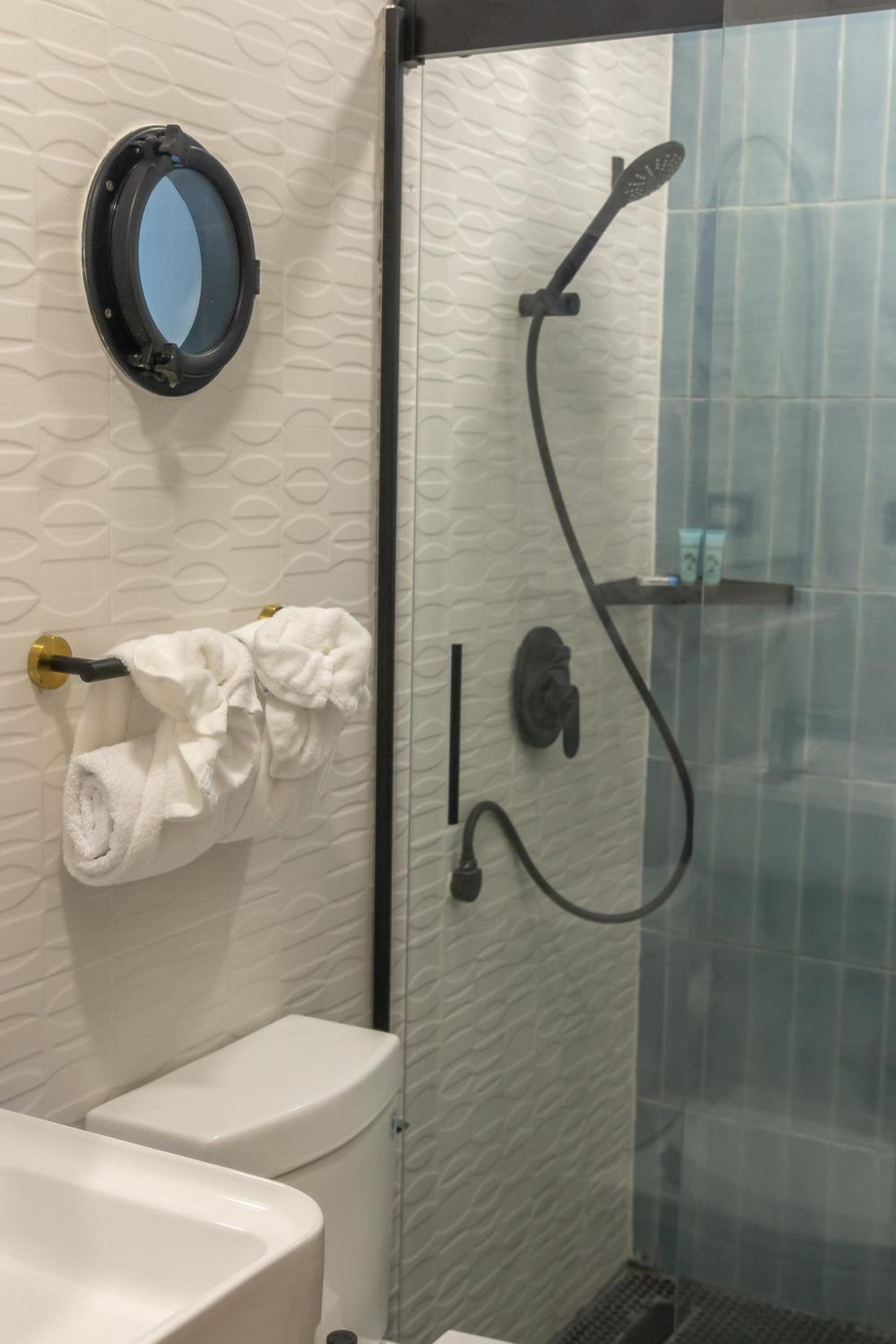 Signature Cottage - Photo 6