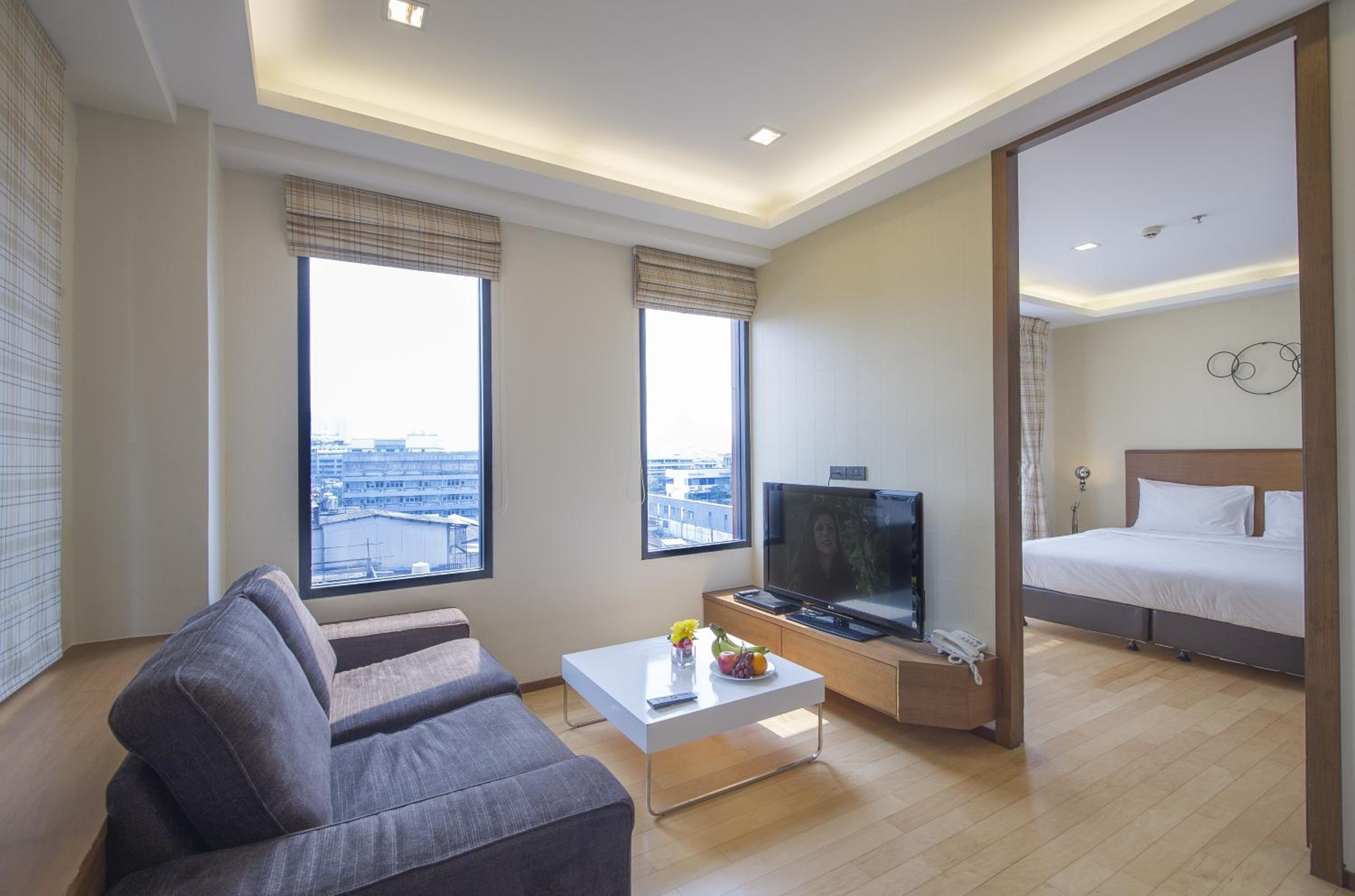 One-Bedroom Suite photo 1