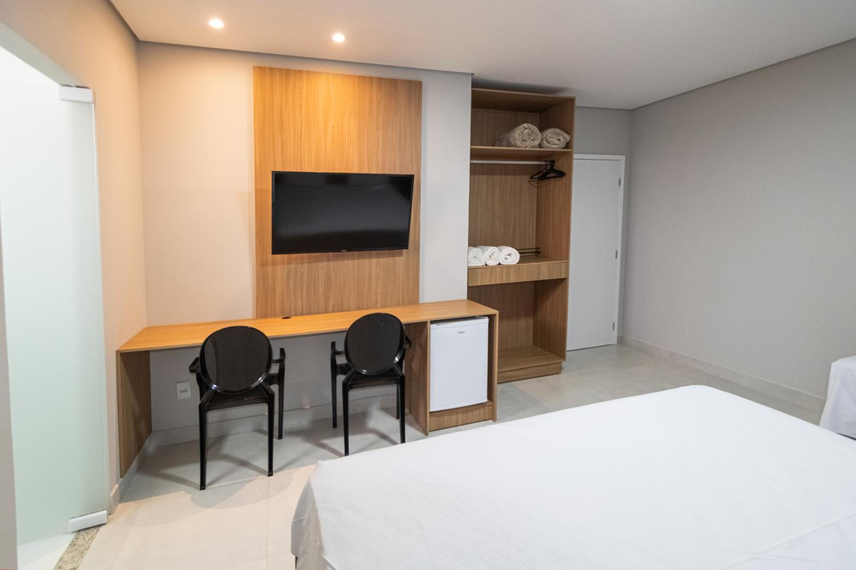 Classic Triple Room - Photo 7