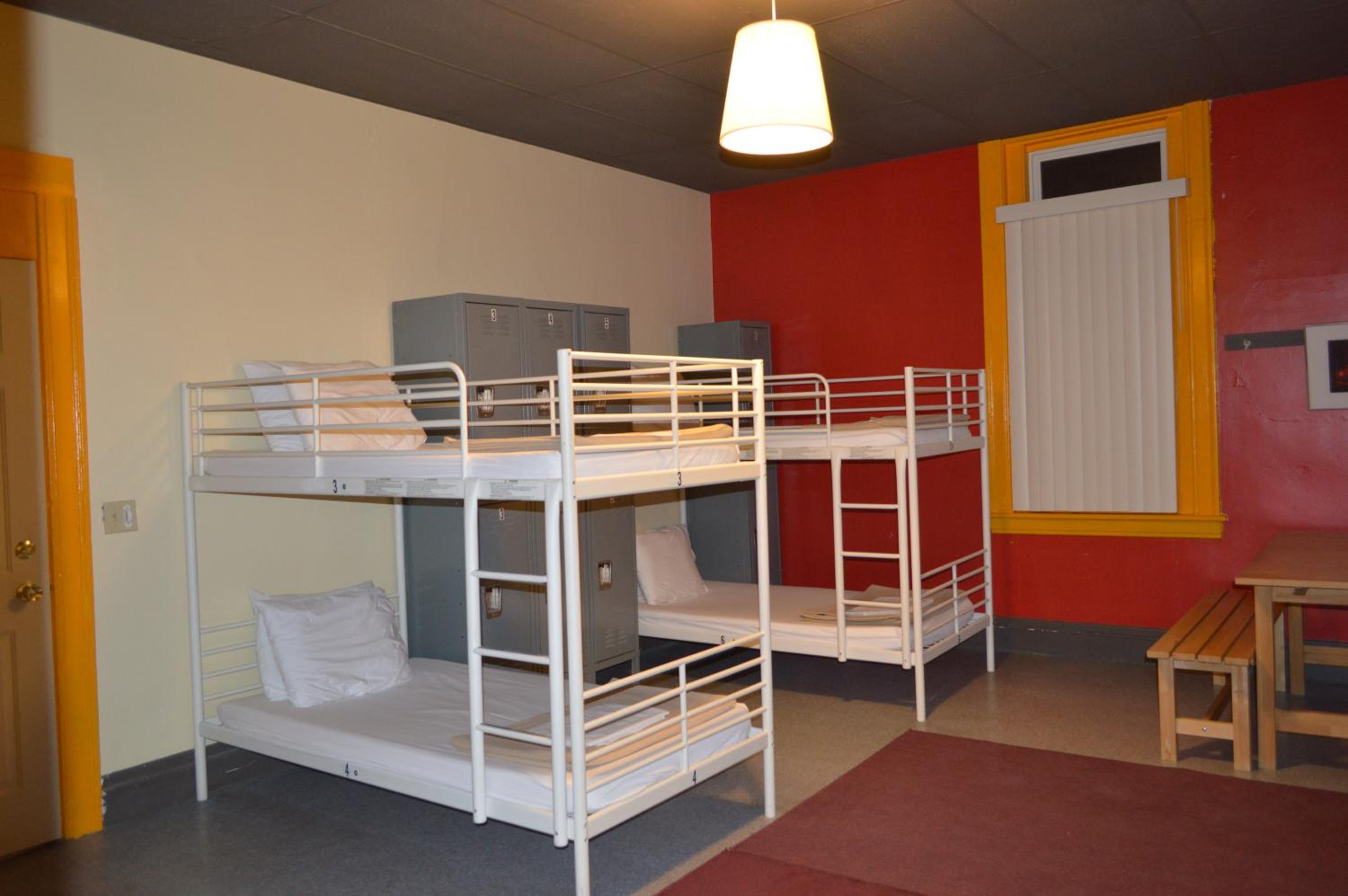 Single Bed in Mixed Dormitory Room photo 2