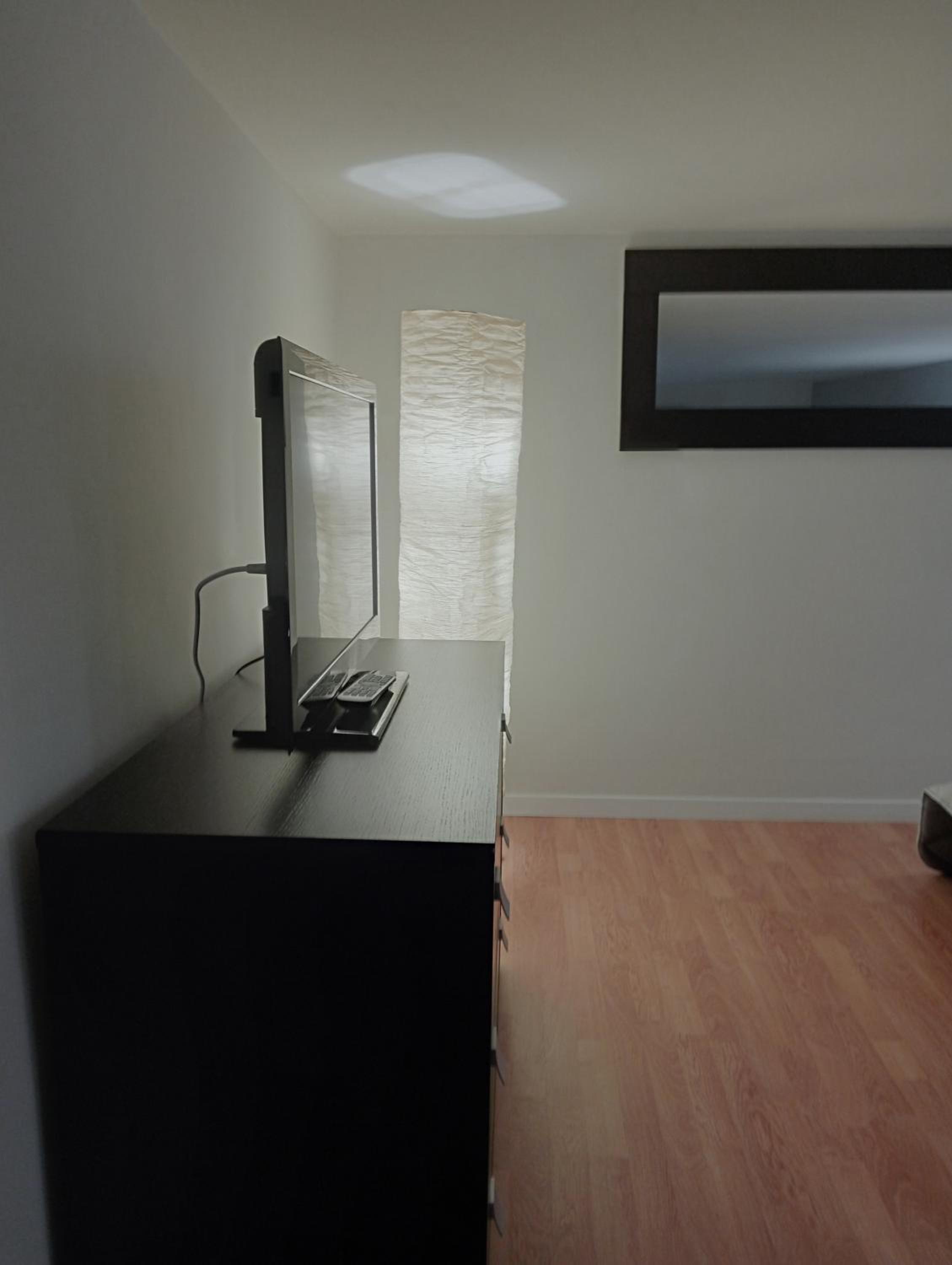 One-Bedroom House photo 2