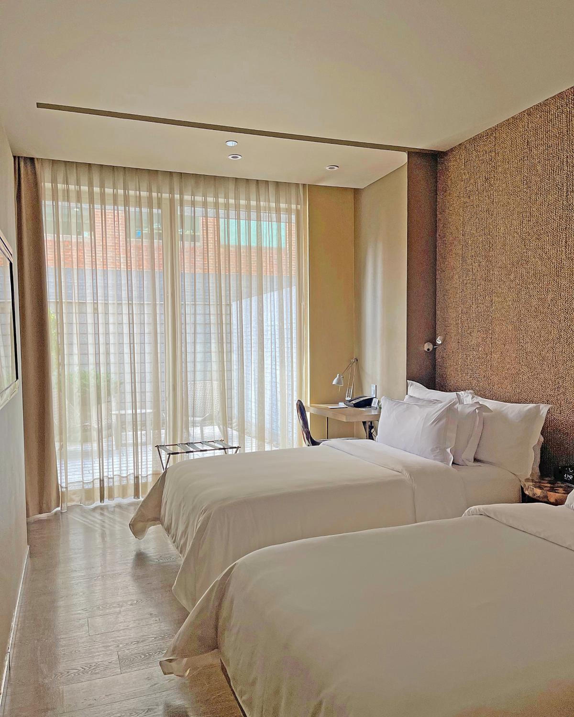 Superior Twin Room - Photo 1