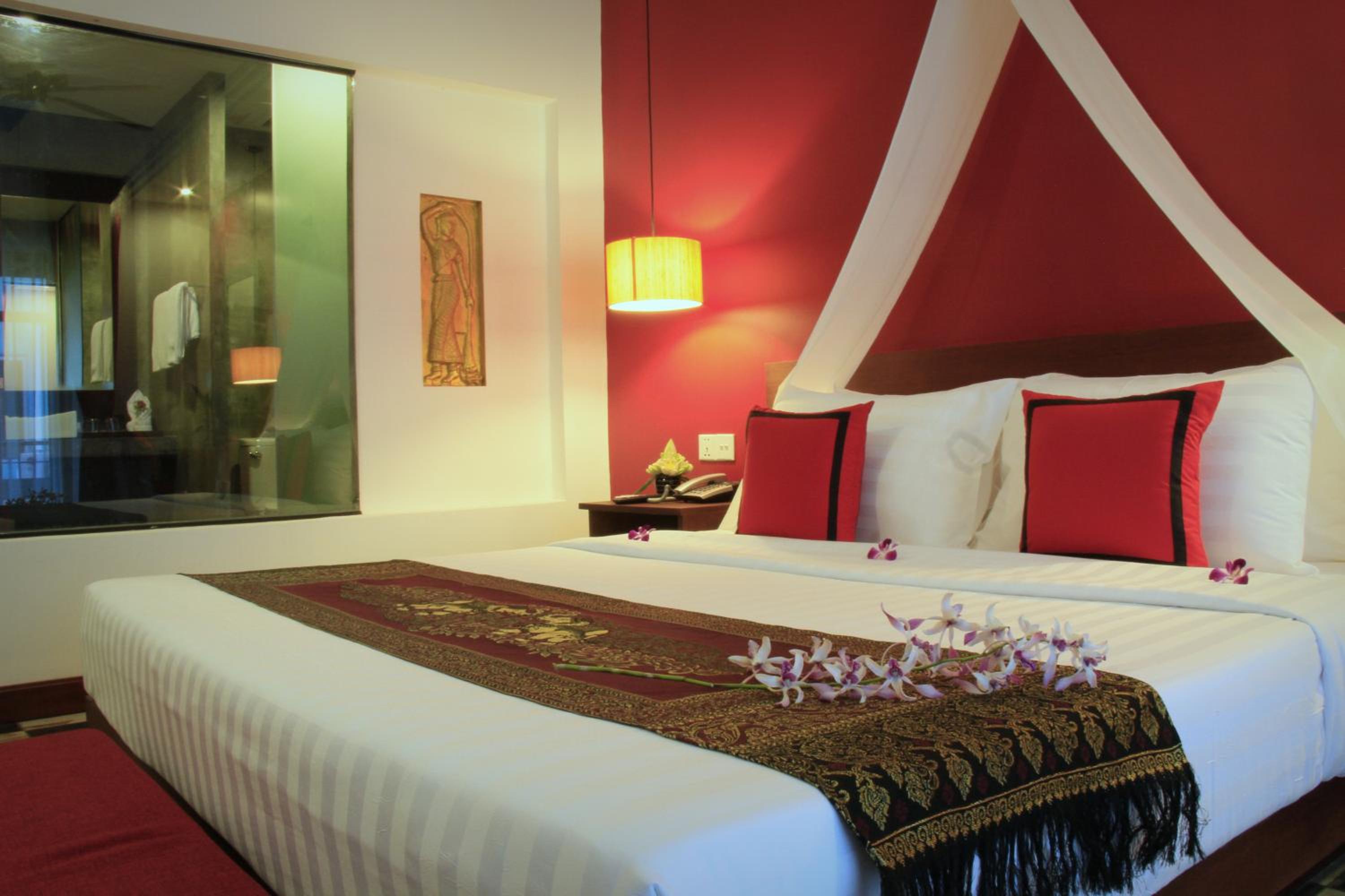 Deluxe Double Room with Balcony - Photo 1