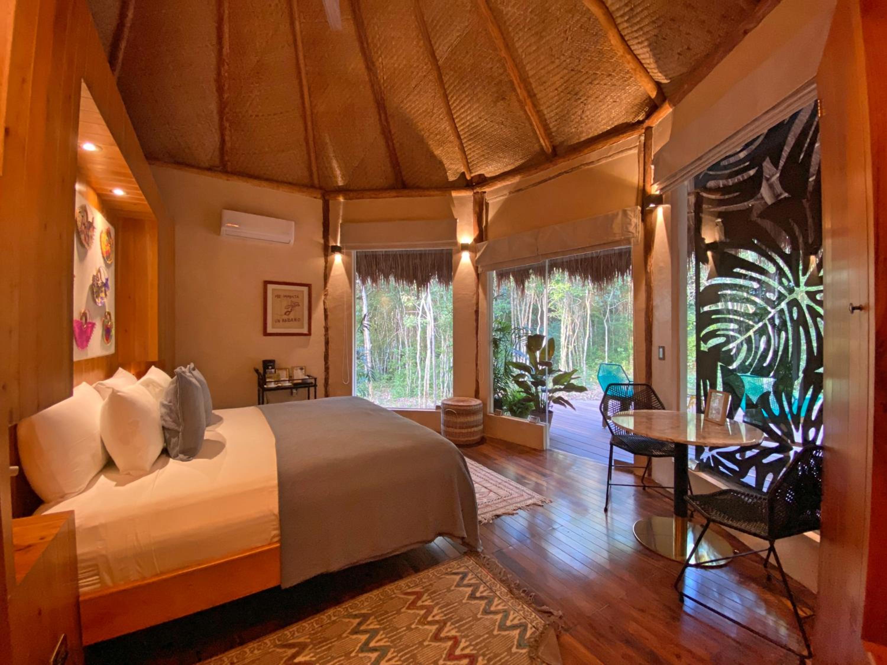 Deluxe Bungalow with Garden View photo 1