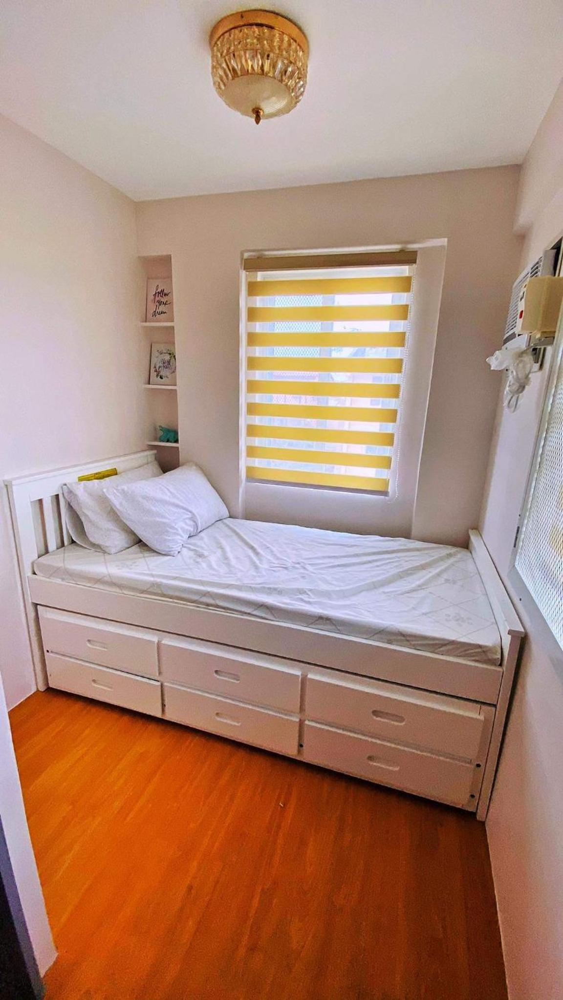 Two-Bedroom House photo 2
