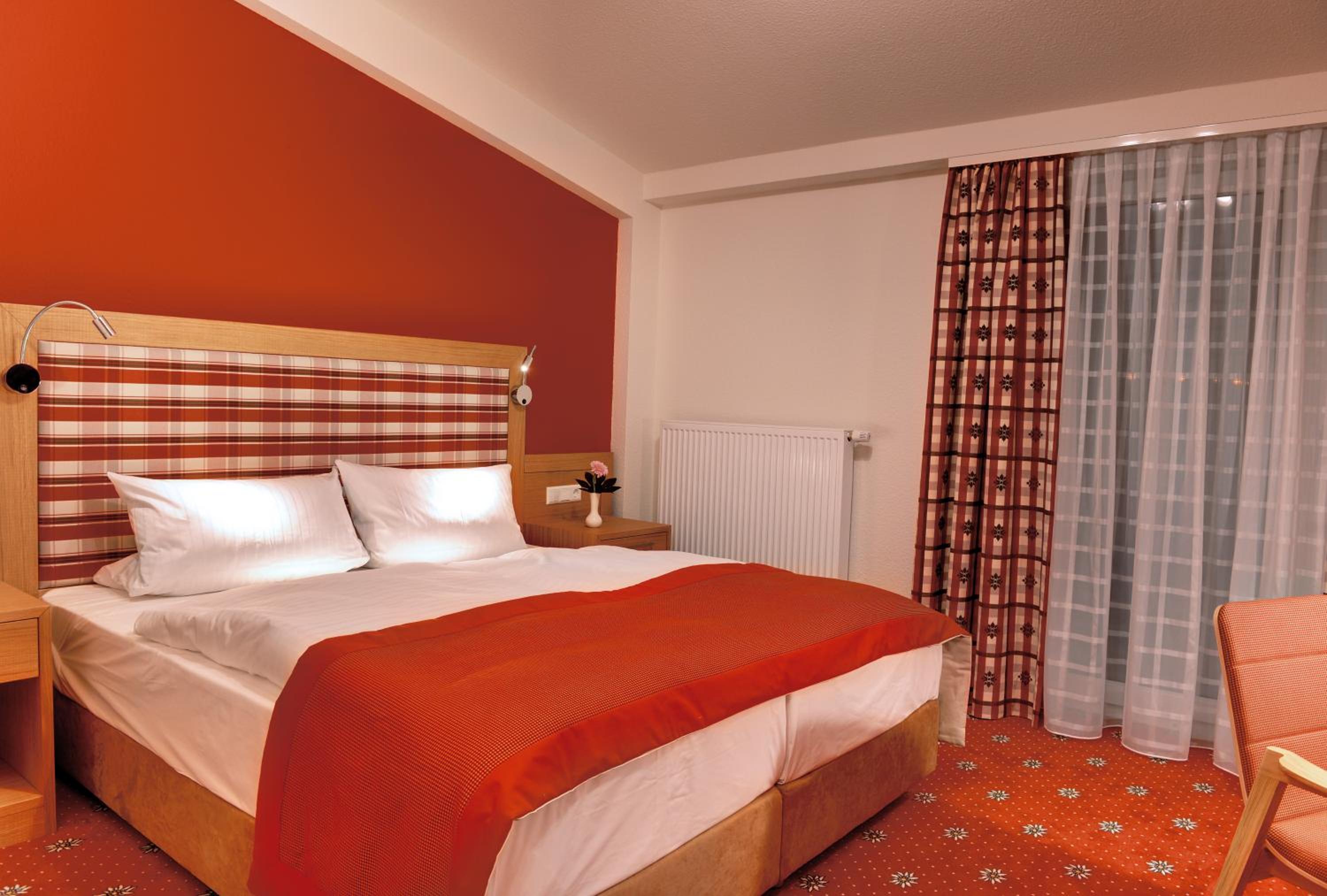 Standard Double Room - Photo 1