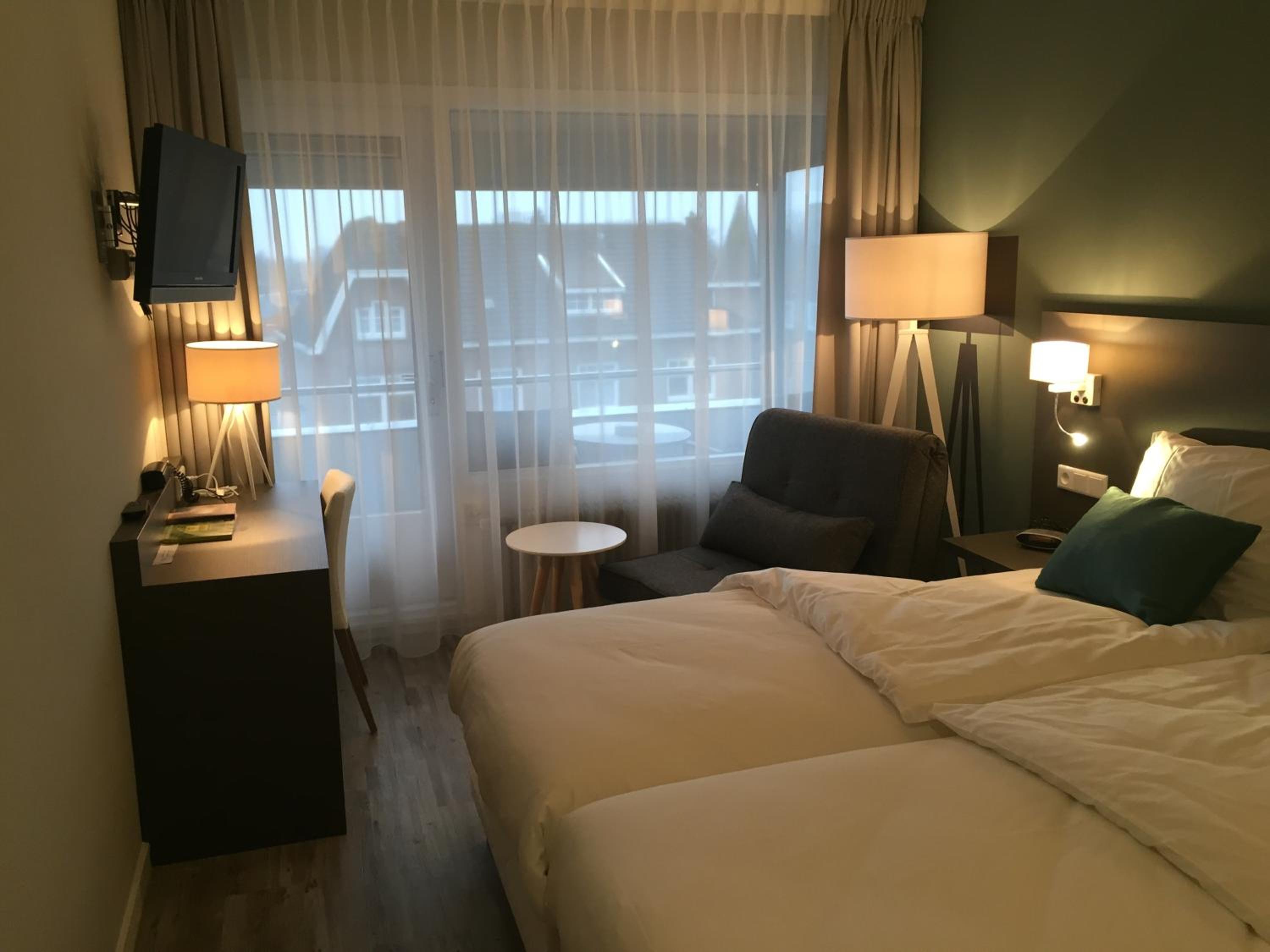 Standard Room photo 2