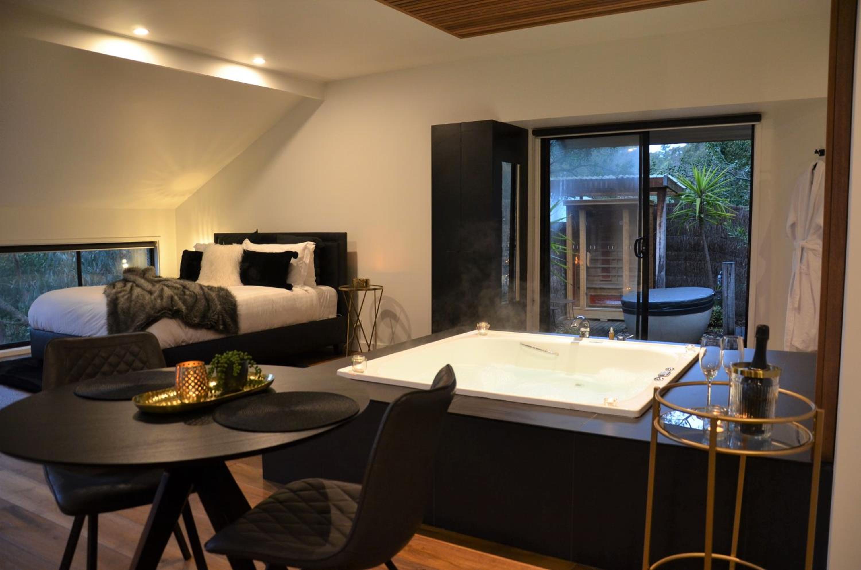 Indulge - Studio Villa