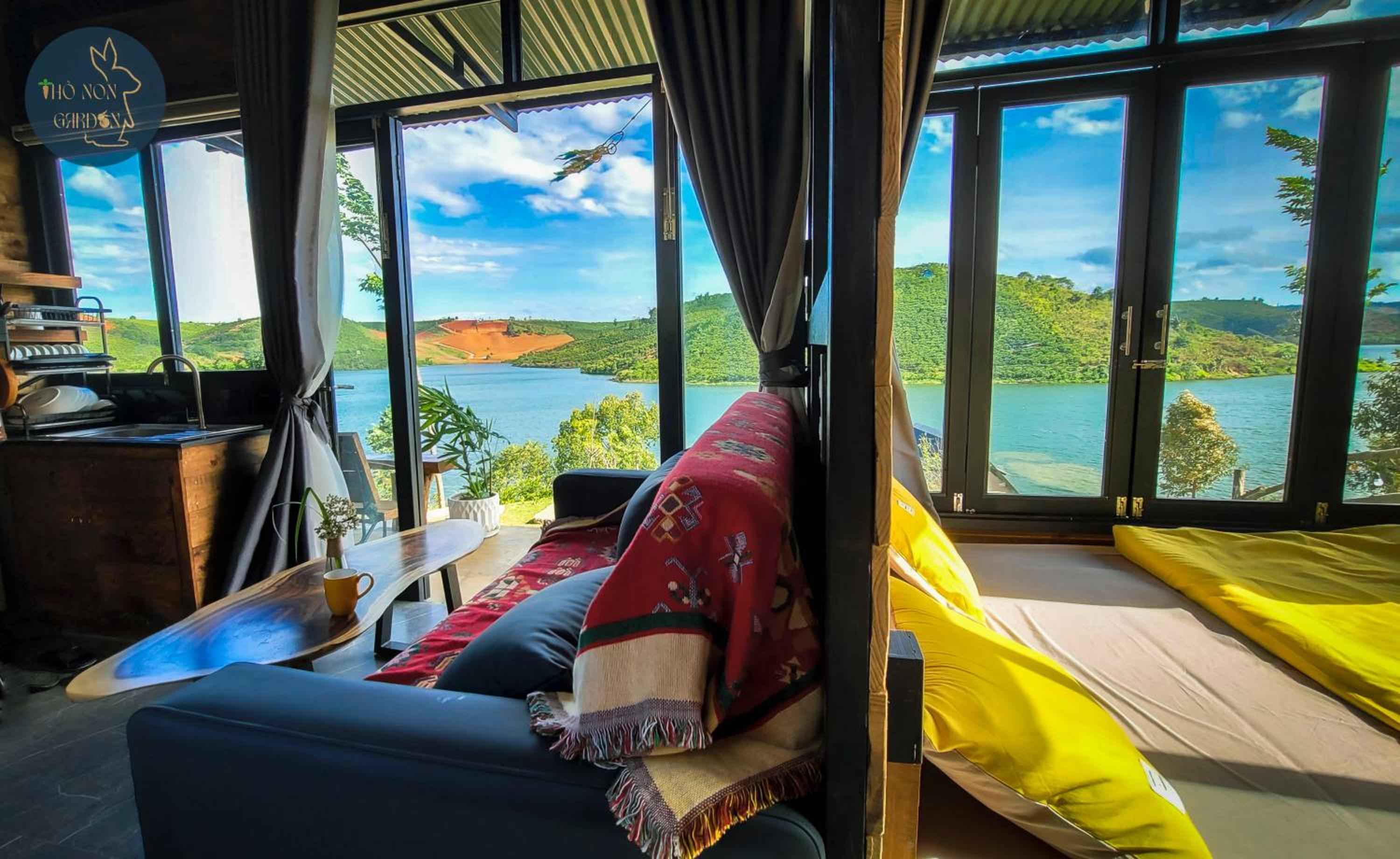 Bungalow - Water Front  photo 3