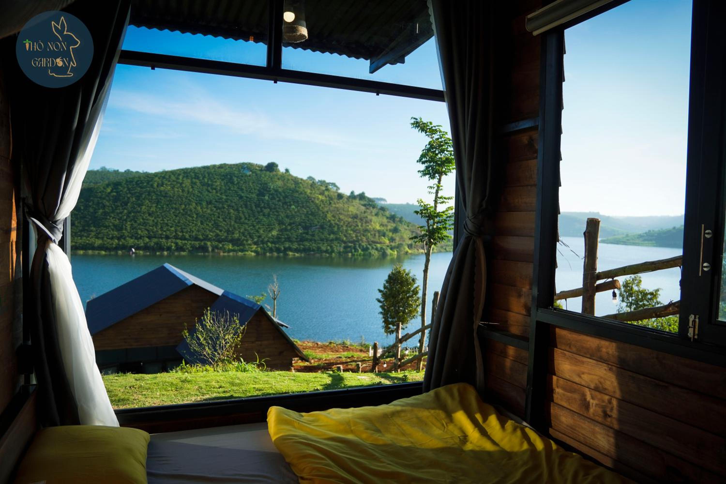Bungalow - Water Front