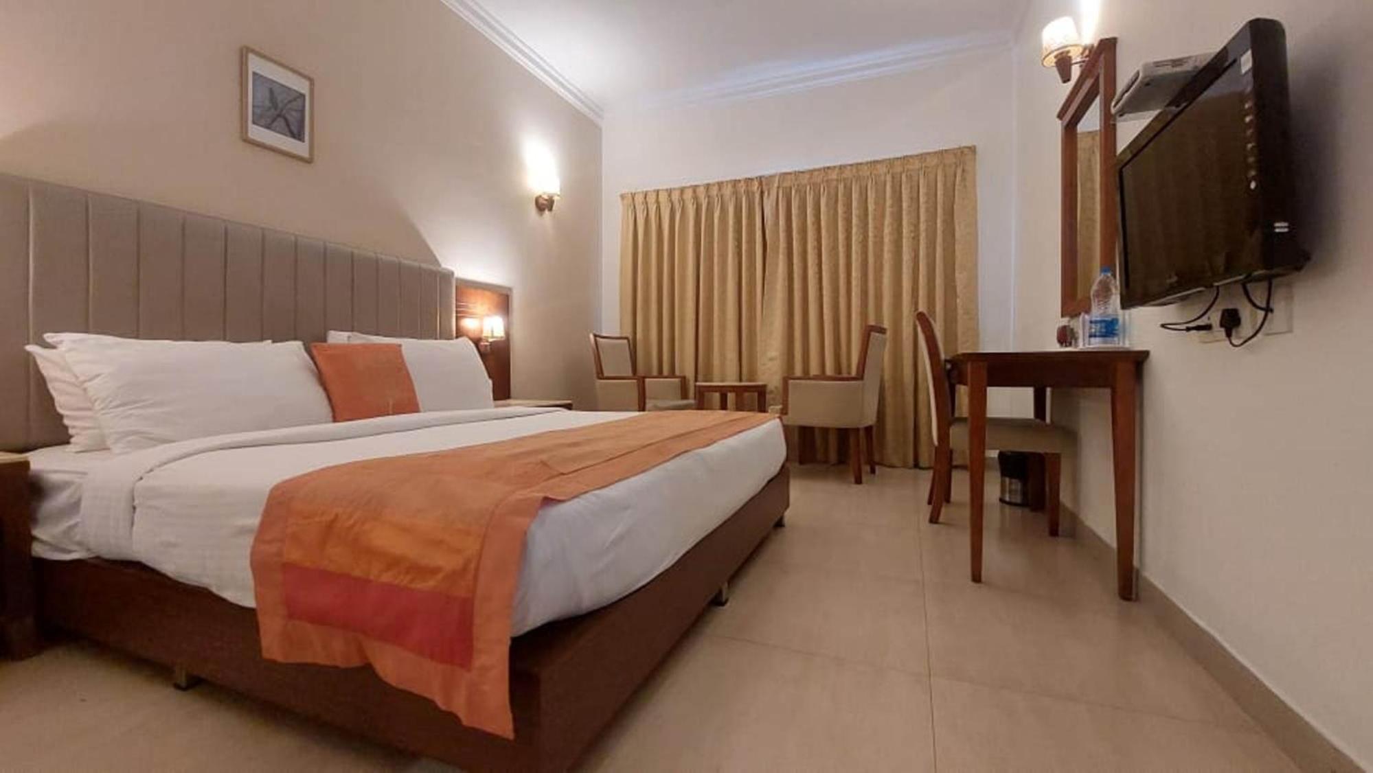 Deluxe Double Room photo 3